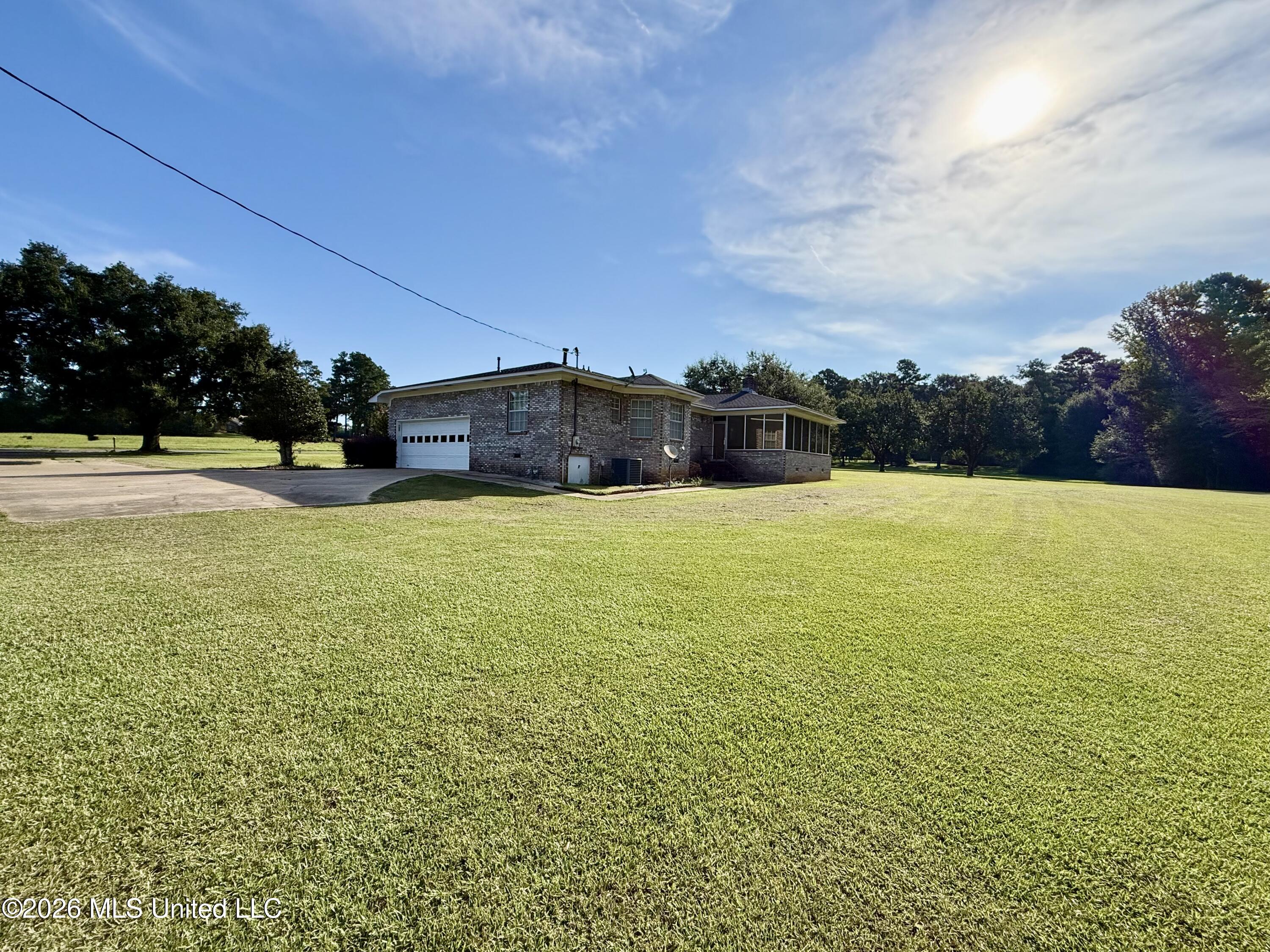 297 Old Magee Road Property Photo 6