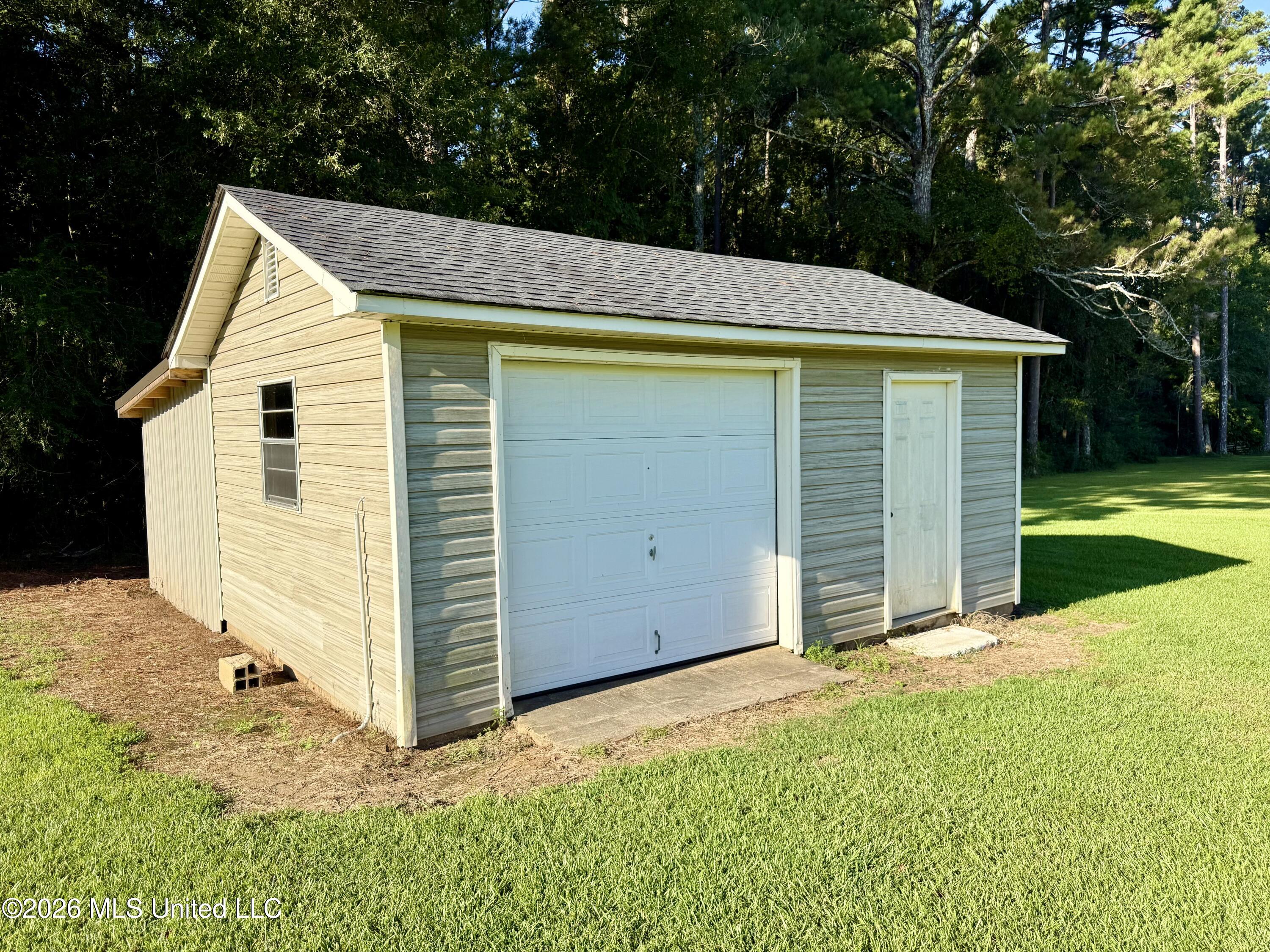 297 Old Magee Road Property Photo 8