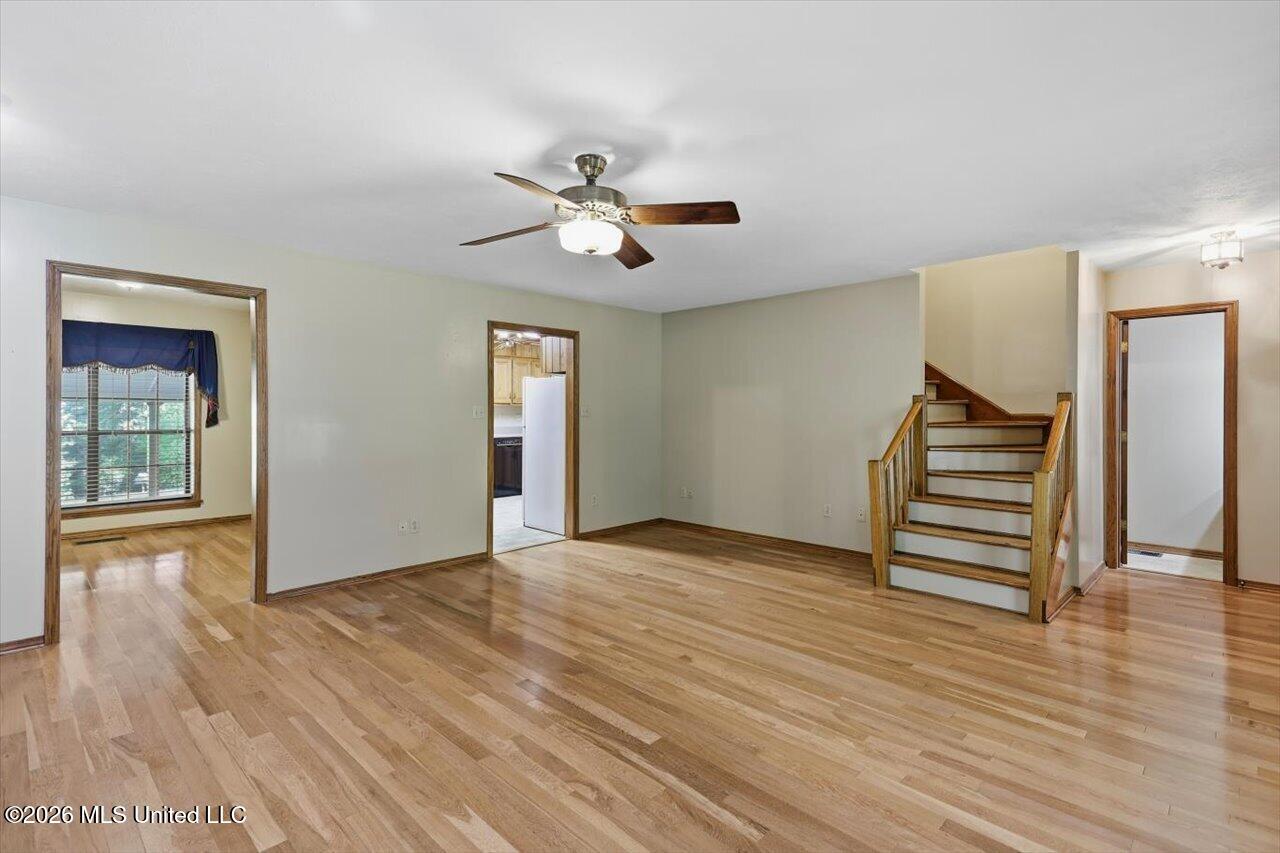 2053 Warrenton Property Photo 10