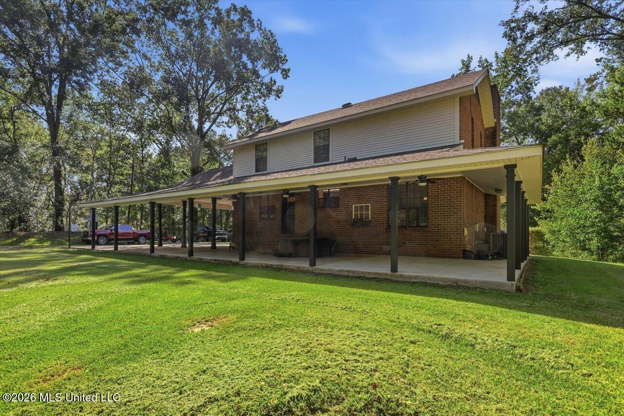 2053 Warrenton Property Photo 38