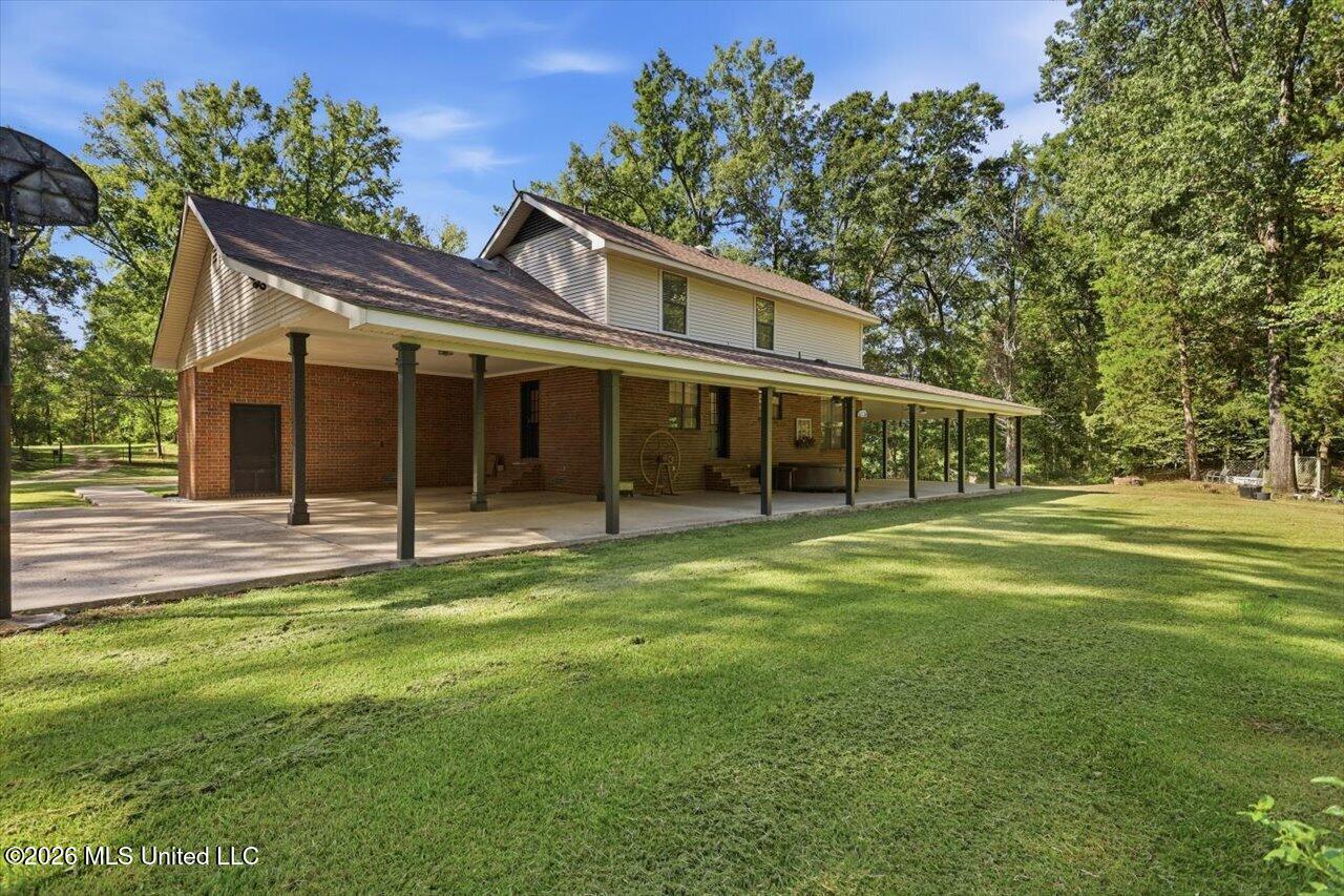 2053 Warrenton Property Photo 39