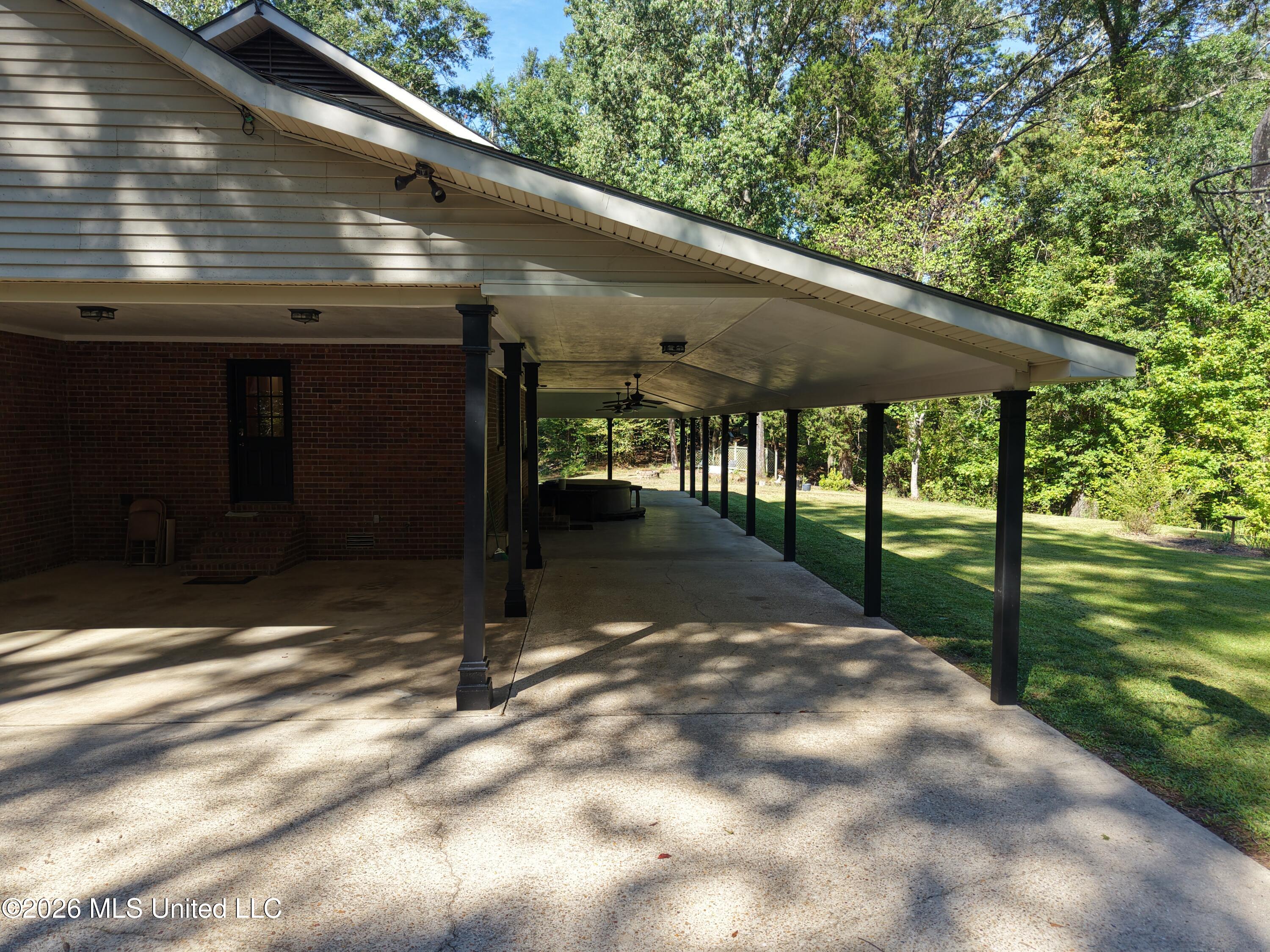 2053 Warrenton Property Photo 65