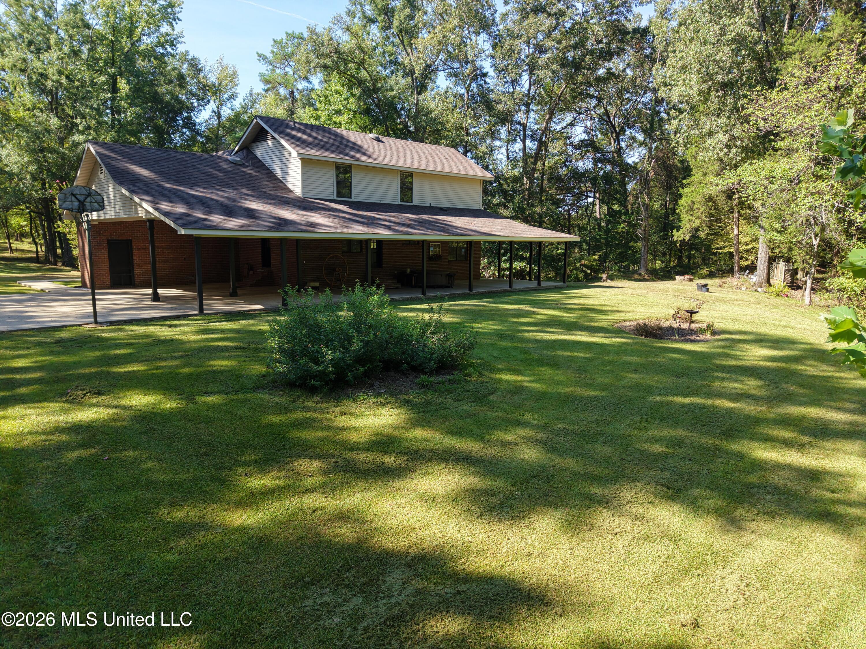 2053 Warrenton Property Photo 72
