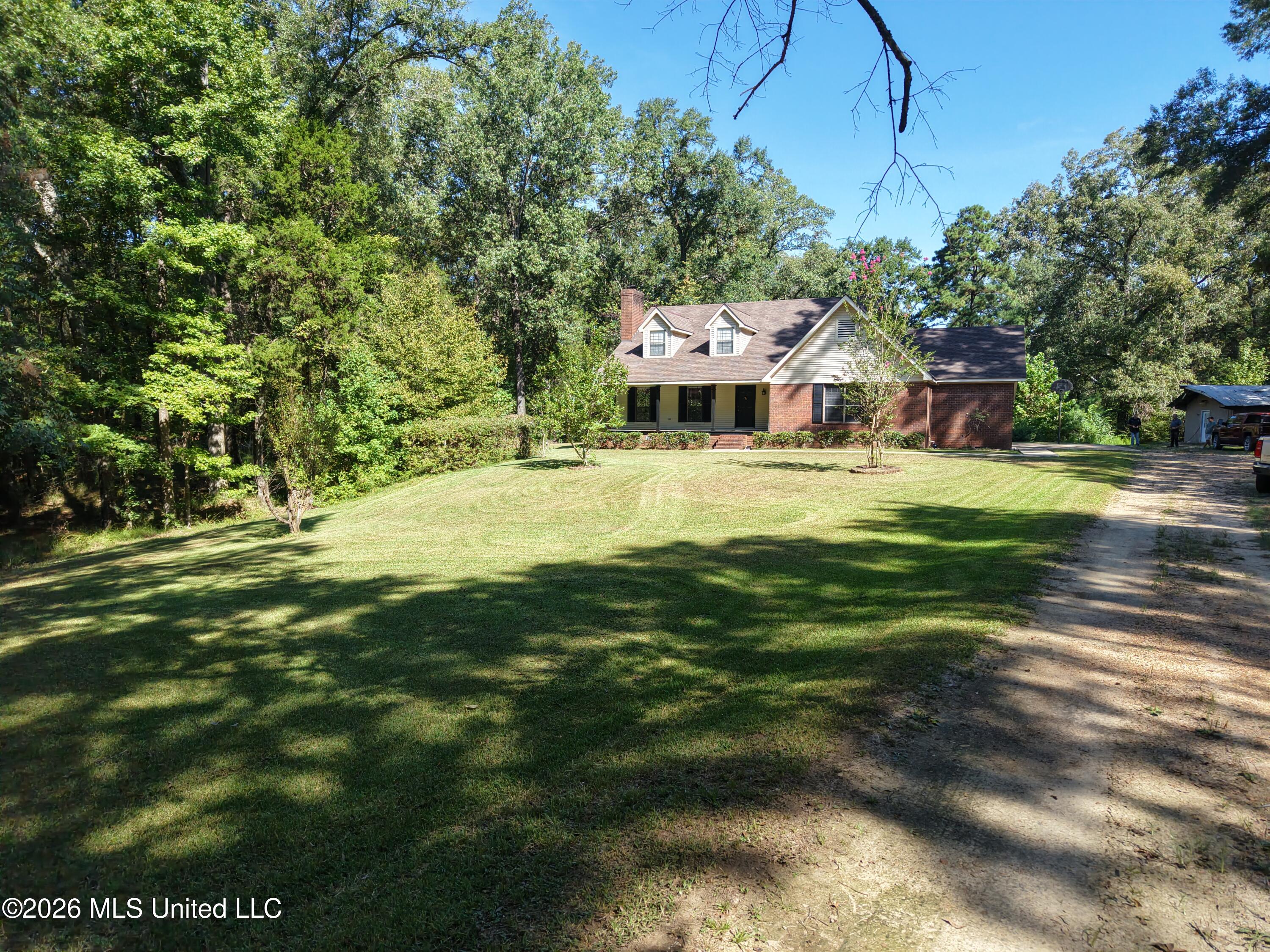 2053 Warrenton Property Photo 77