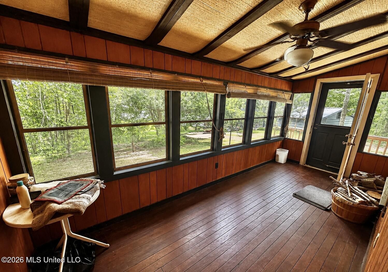 330 Lake Shore Drive Property Photo 11