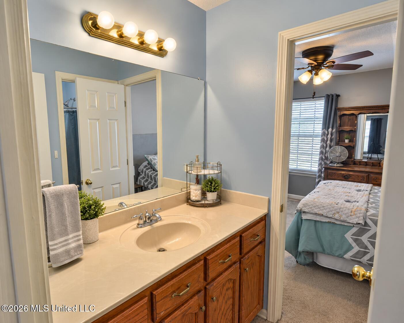 5322 Kalian Cove Property Photo 15