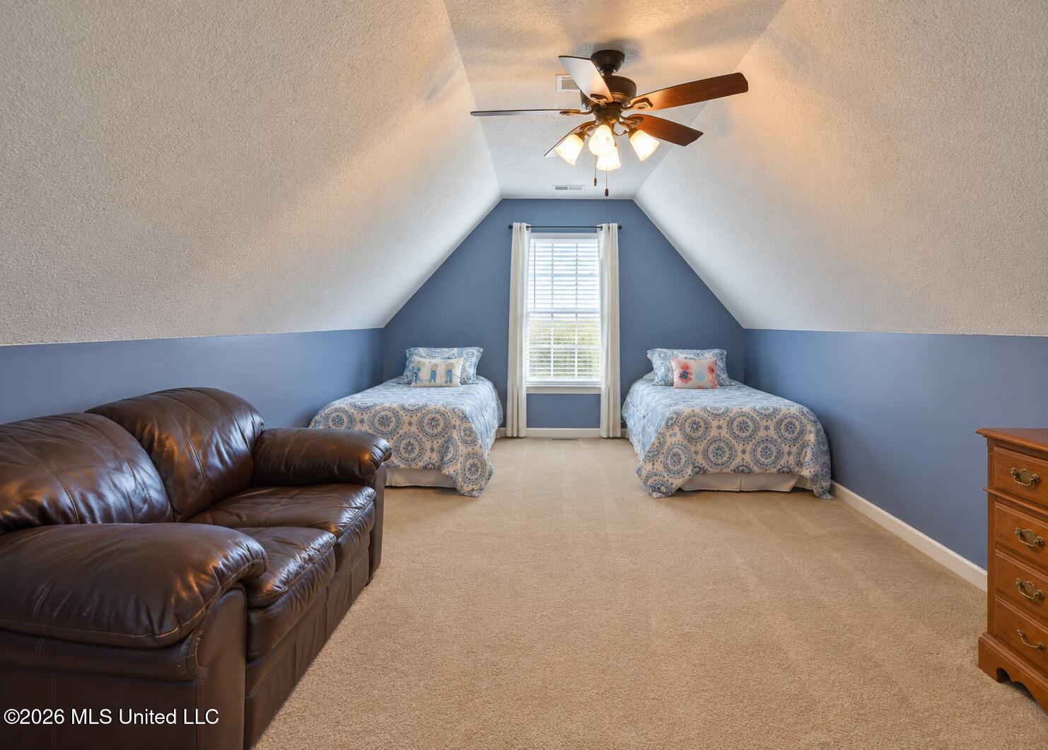 5322 Kalian Cove Property Photo 17