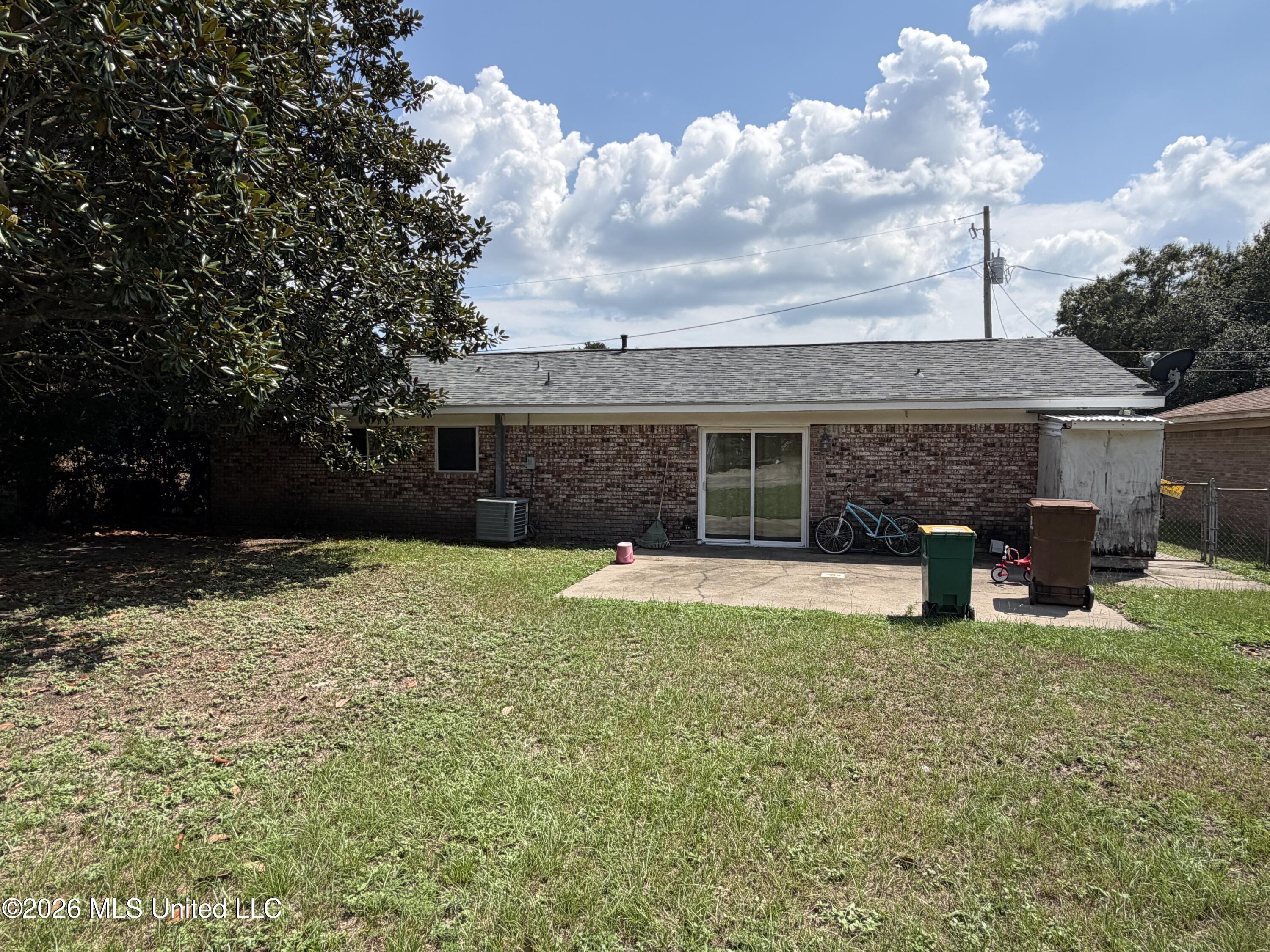 2184 Alice Drive Property Photo 5