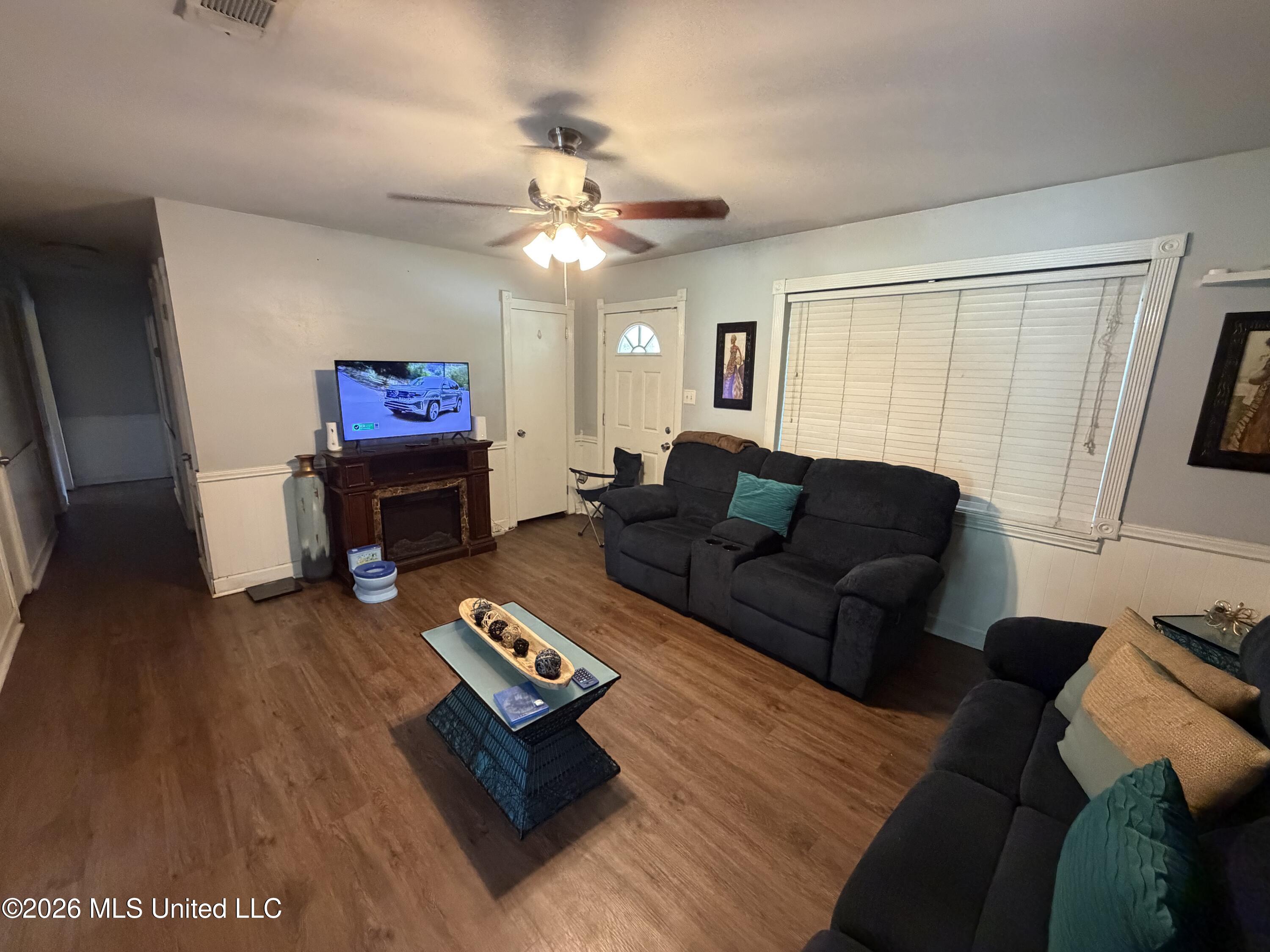 2184 Alice Drive Property Photo 9