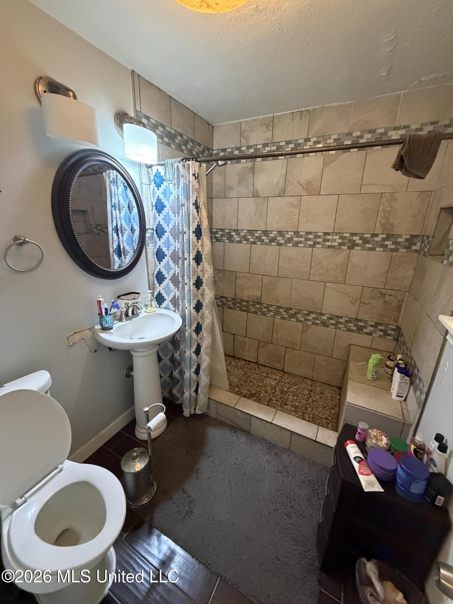 2184 Alice Drive Property Photo 15