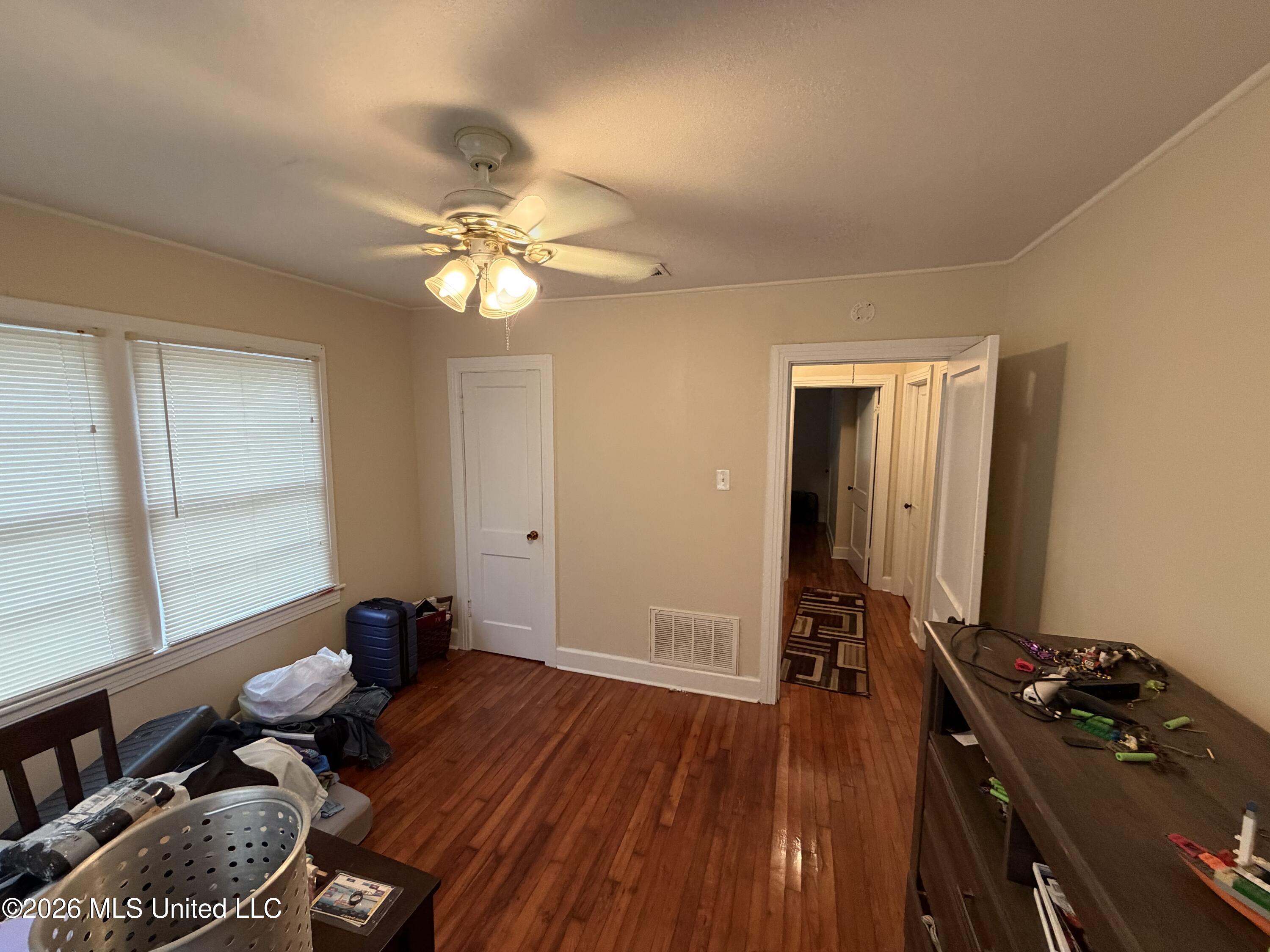 1656 Hollywood Boulevard Property Photo 12
