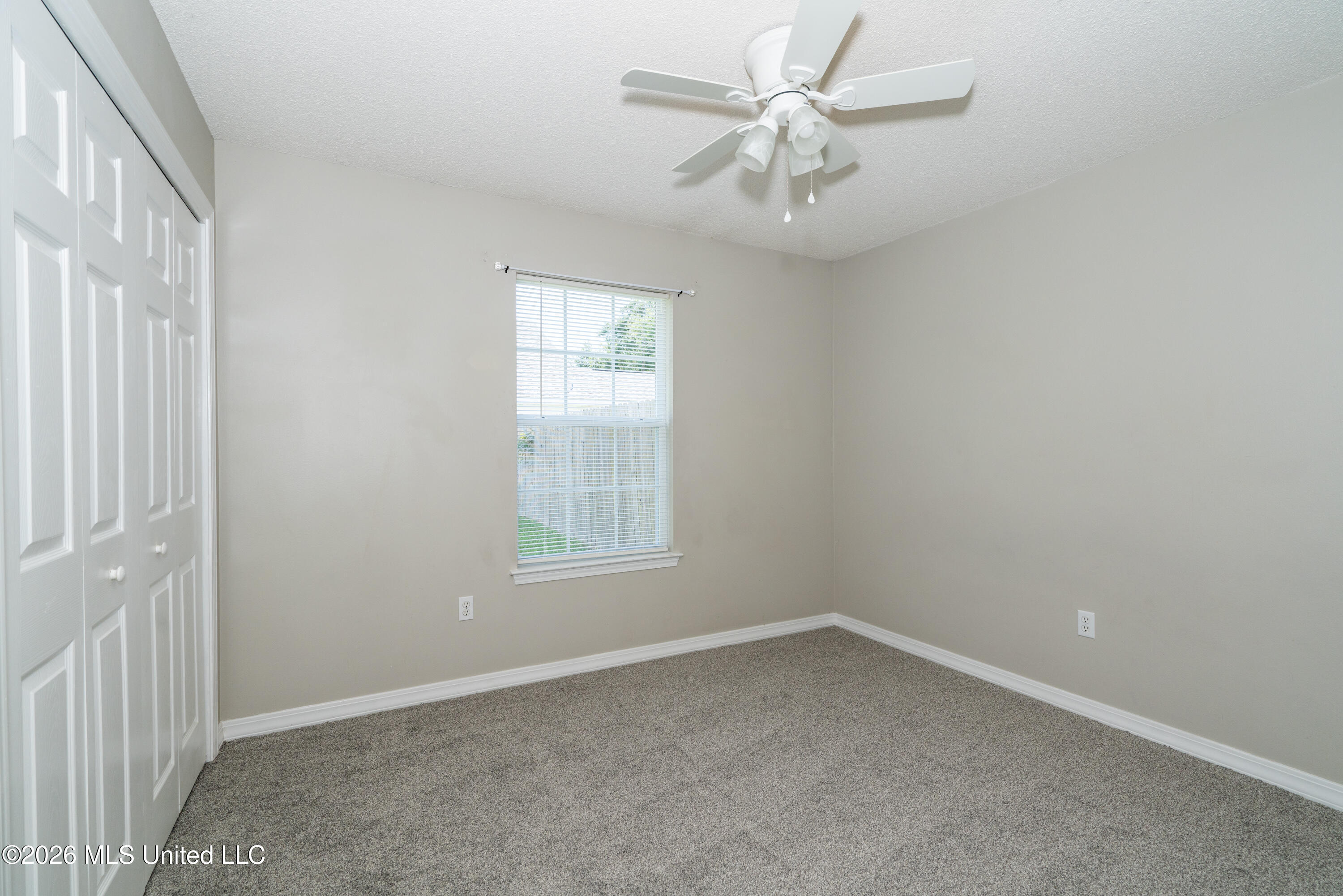 18035 Allen Road Property Photo 7