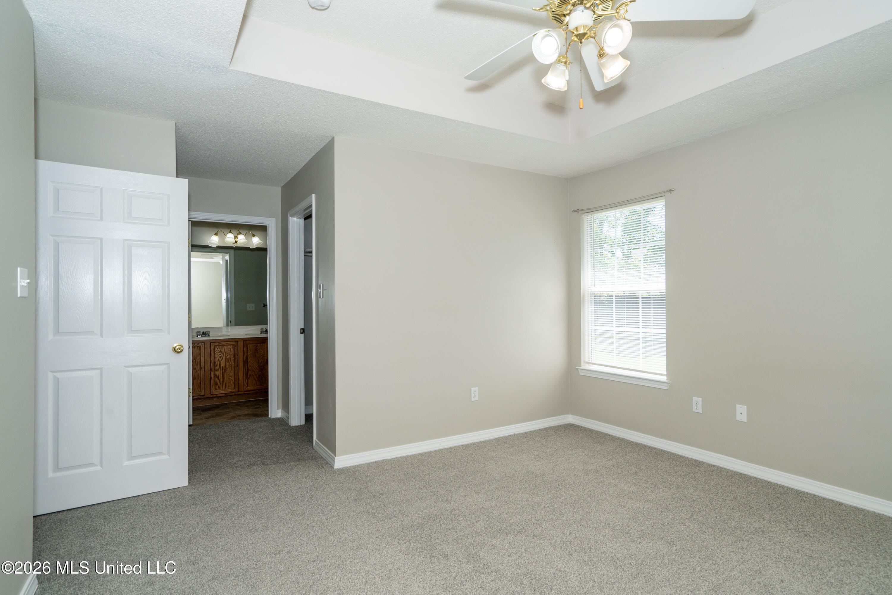 18035 Allen Road Property Photo 13