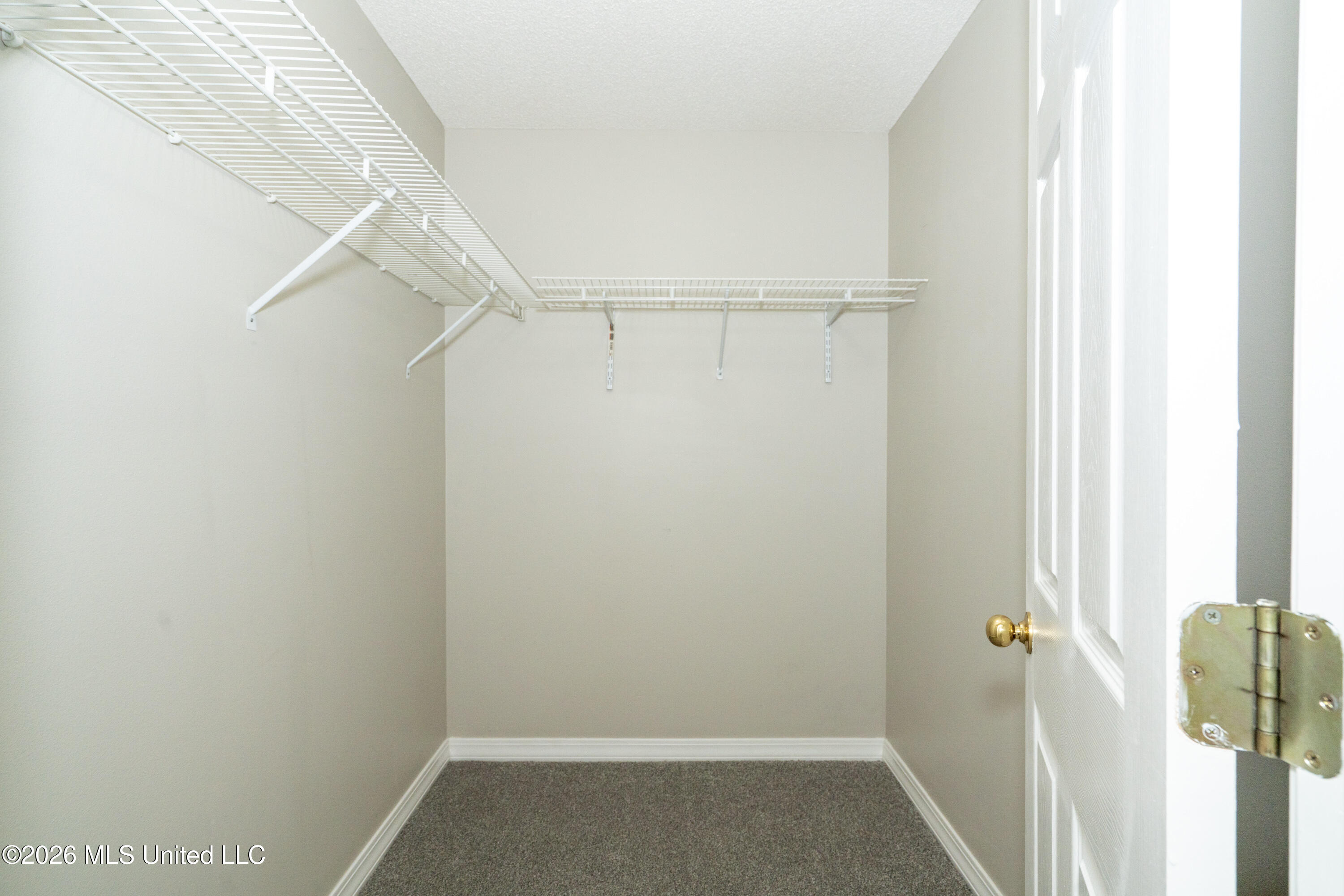 18035 Allen Road Property Photo 14