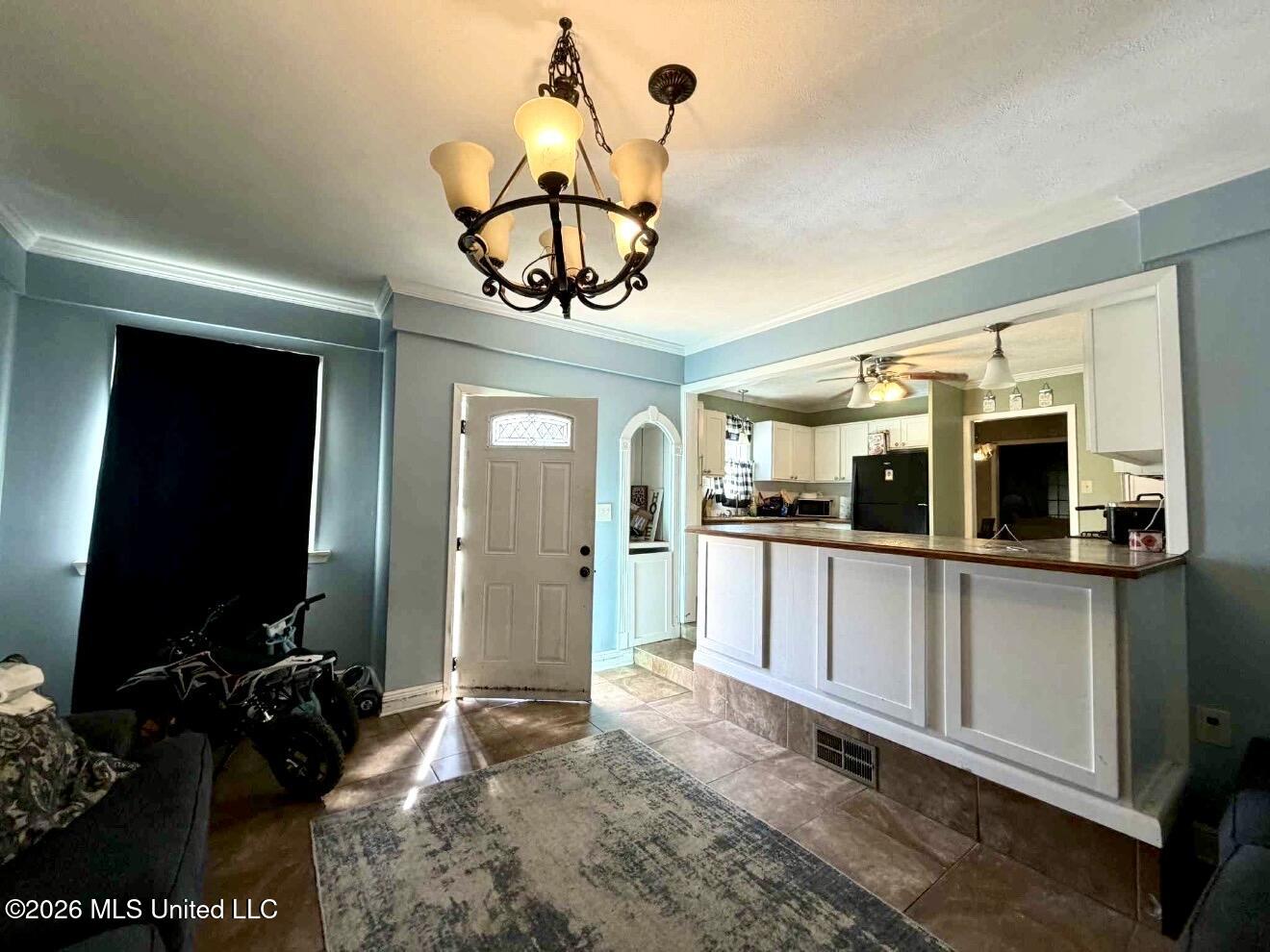 305 Albert Street Property Photo 2