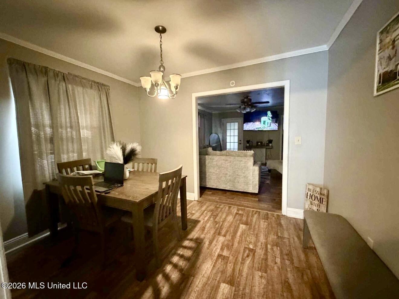 305 Albert Street Property Photo 5