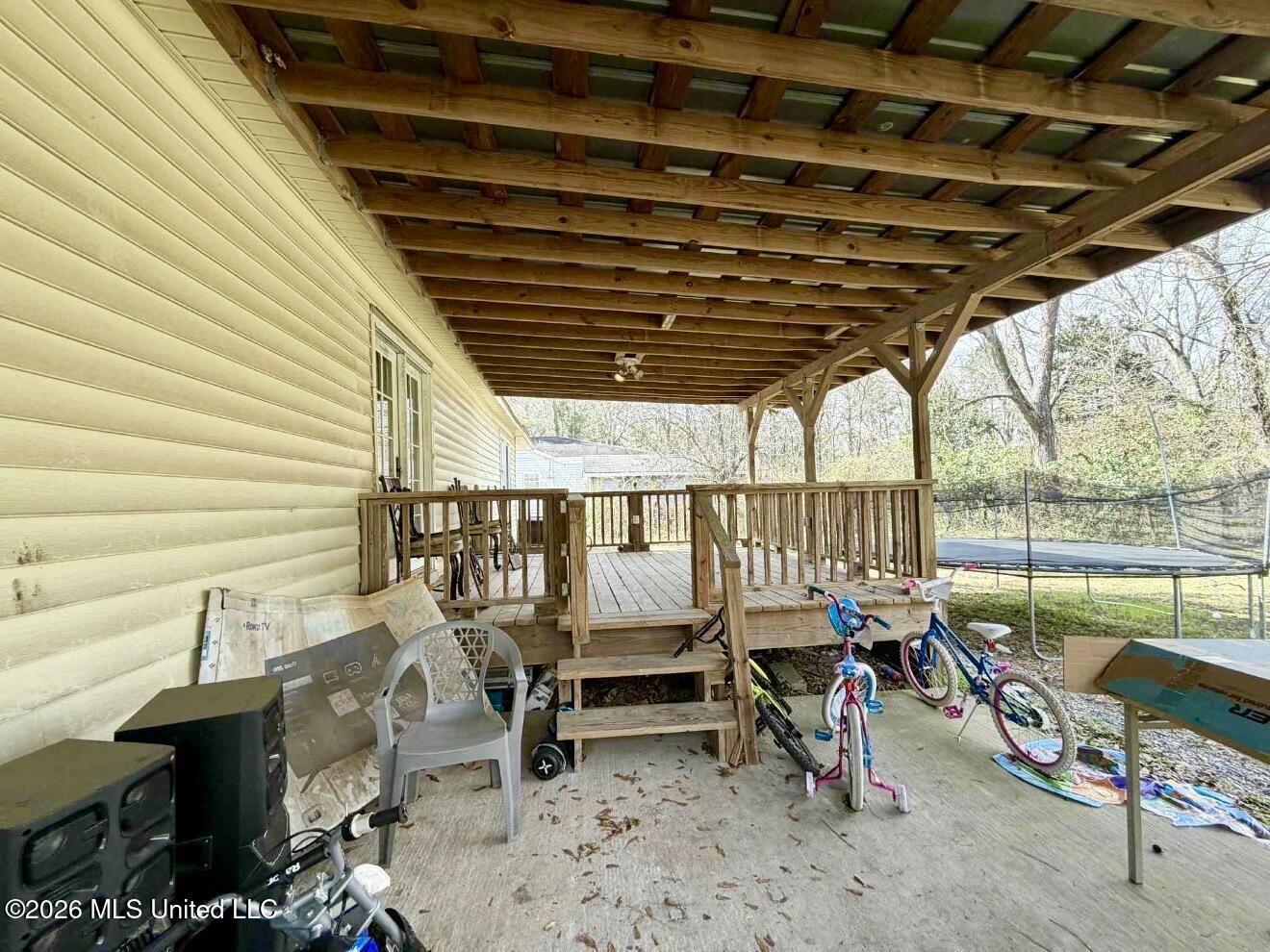 305 Albert Street Property Photo 14
