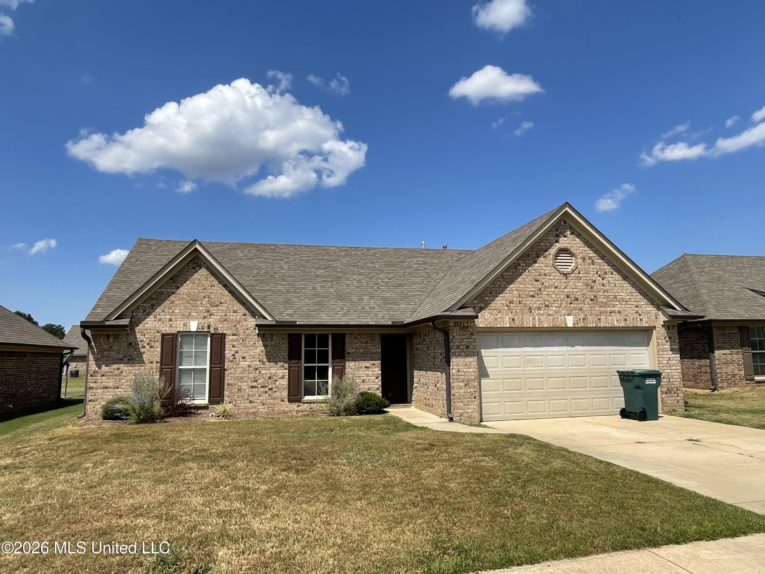 8821 Smith Ranch Drive Property Photo 1