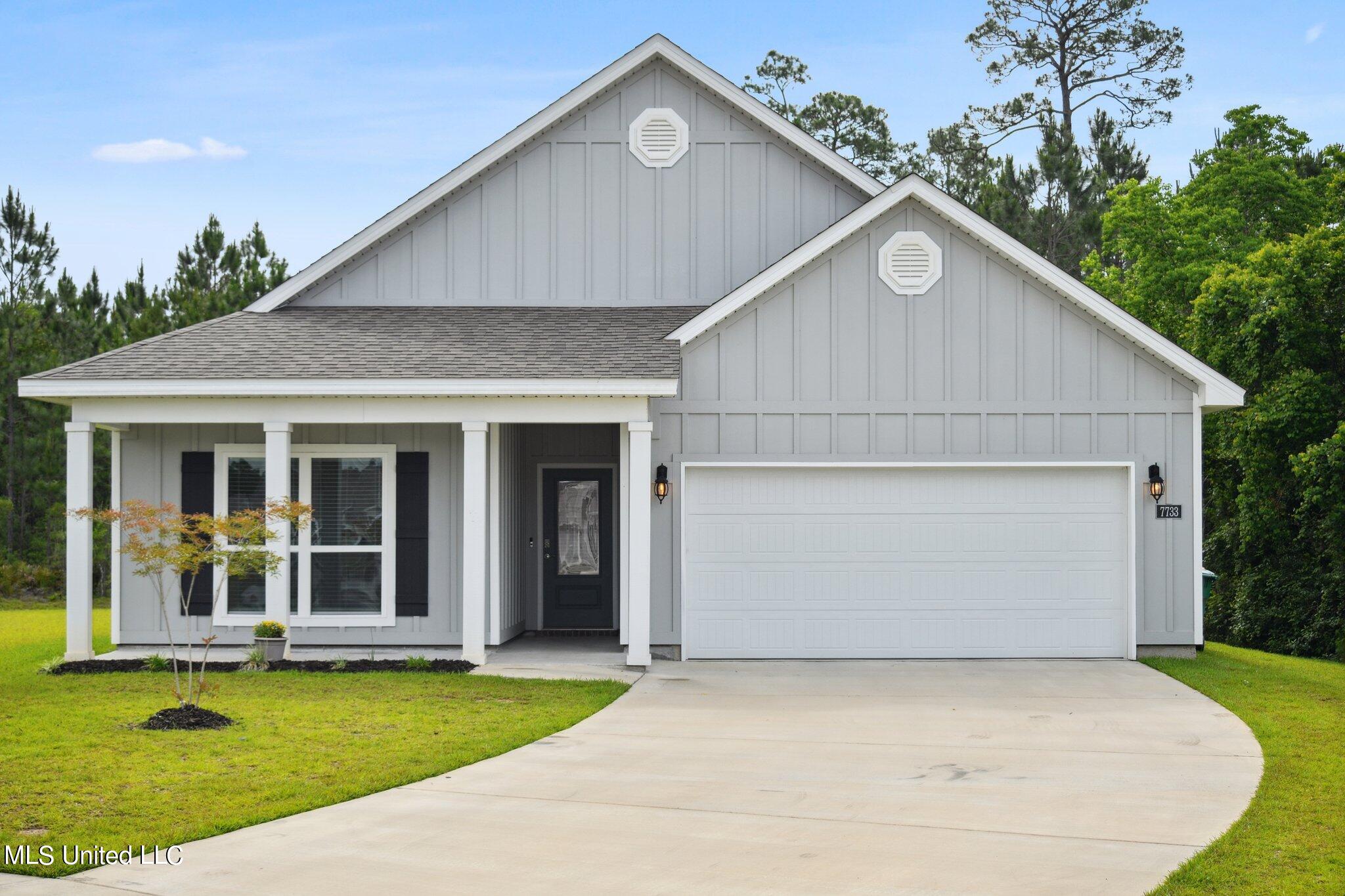 7733 Coral Lane Property Photo 1