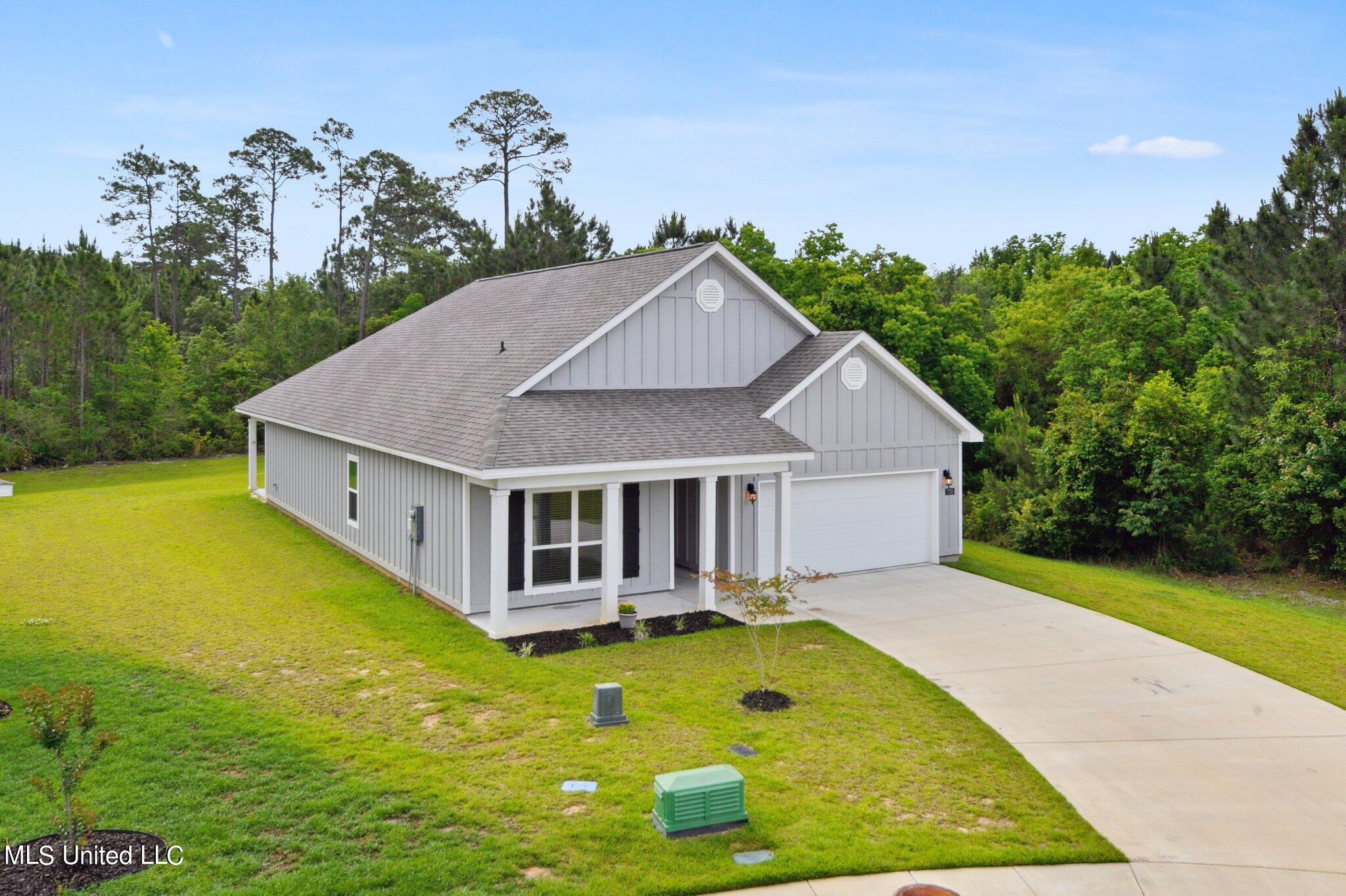 7733 Coral Lane Property Photo 2