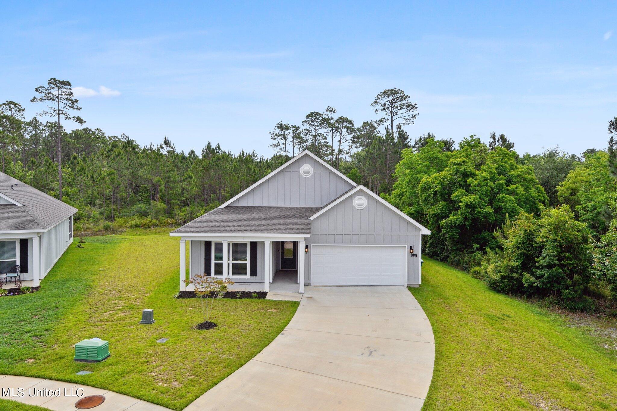 7733 Coral Lane Property Photo 3