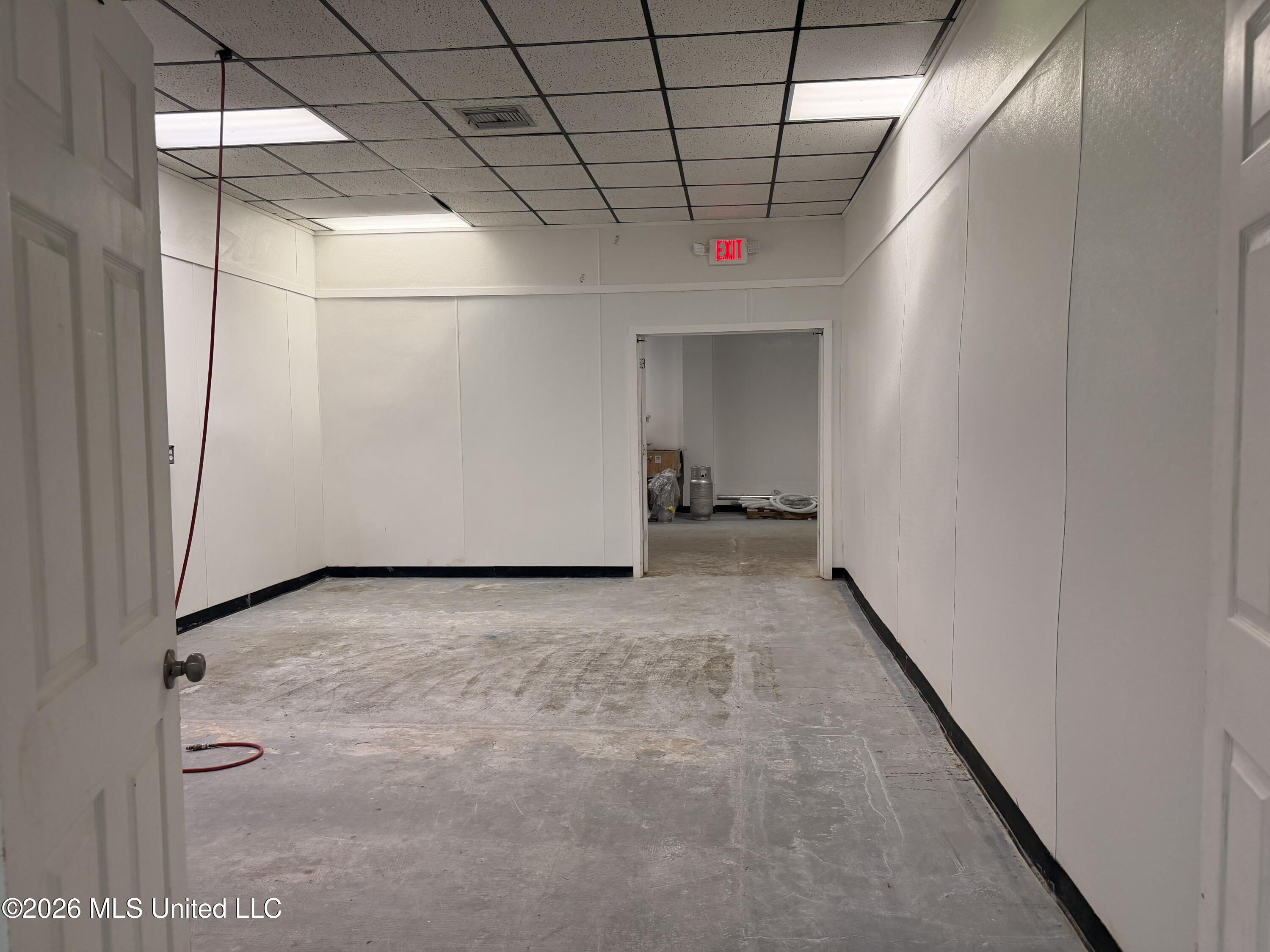 330 Courthouse Road Property Photo 8