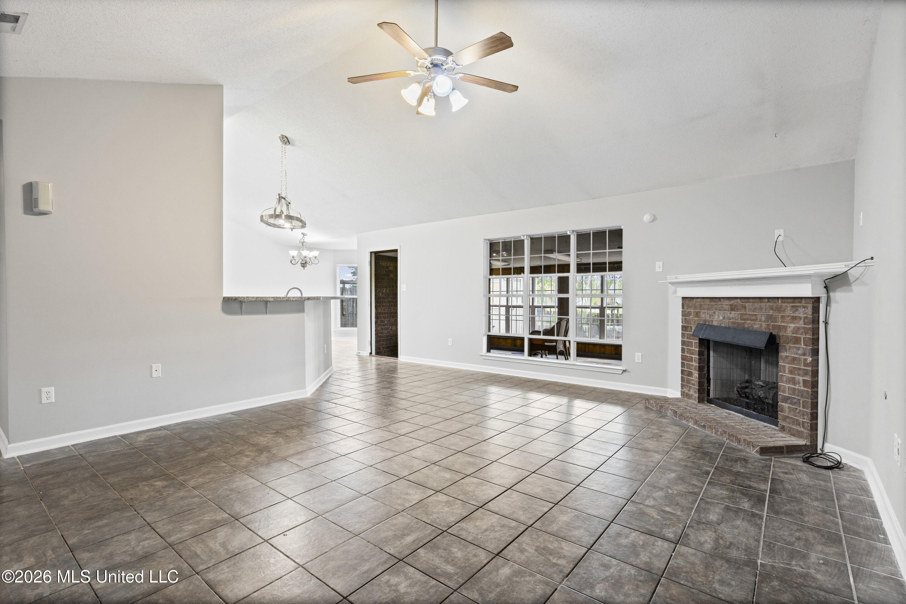 10481 Rhapsody Cove Property Photo 5
