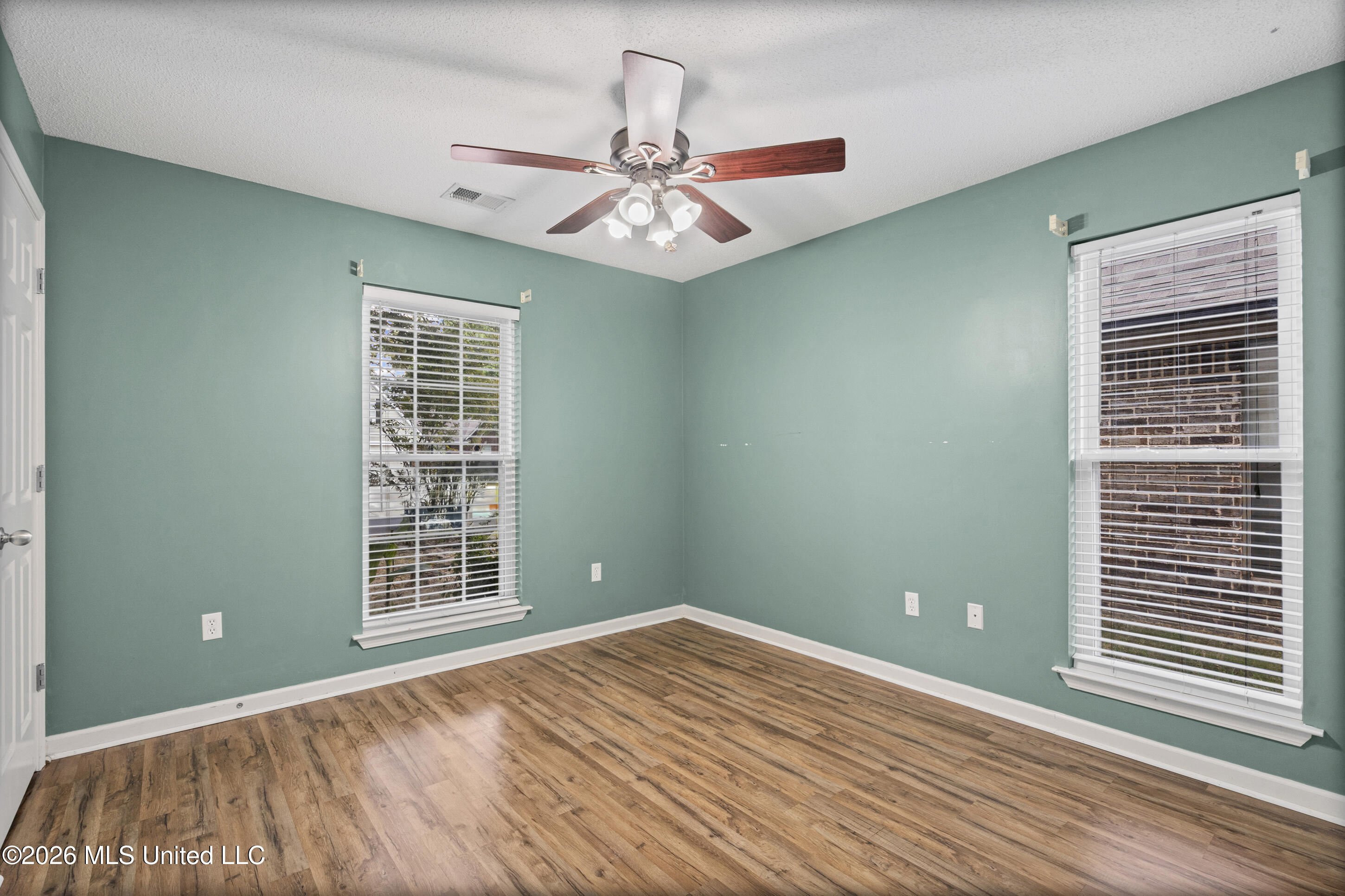 10481 Rhapsody Cove Property Photo 11