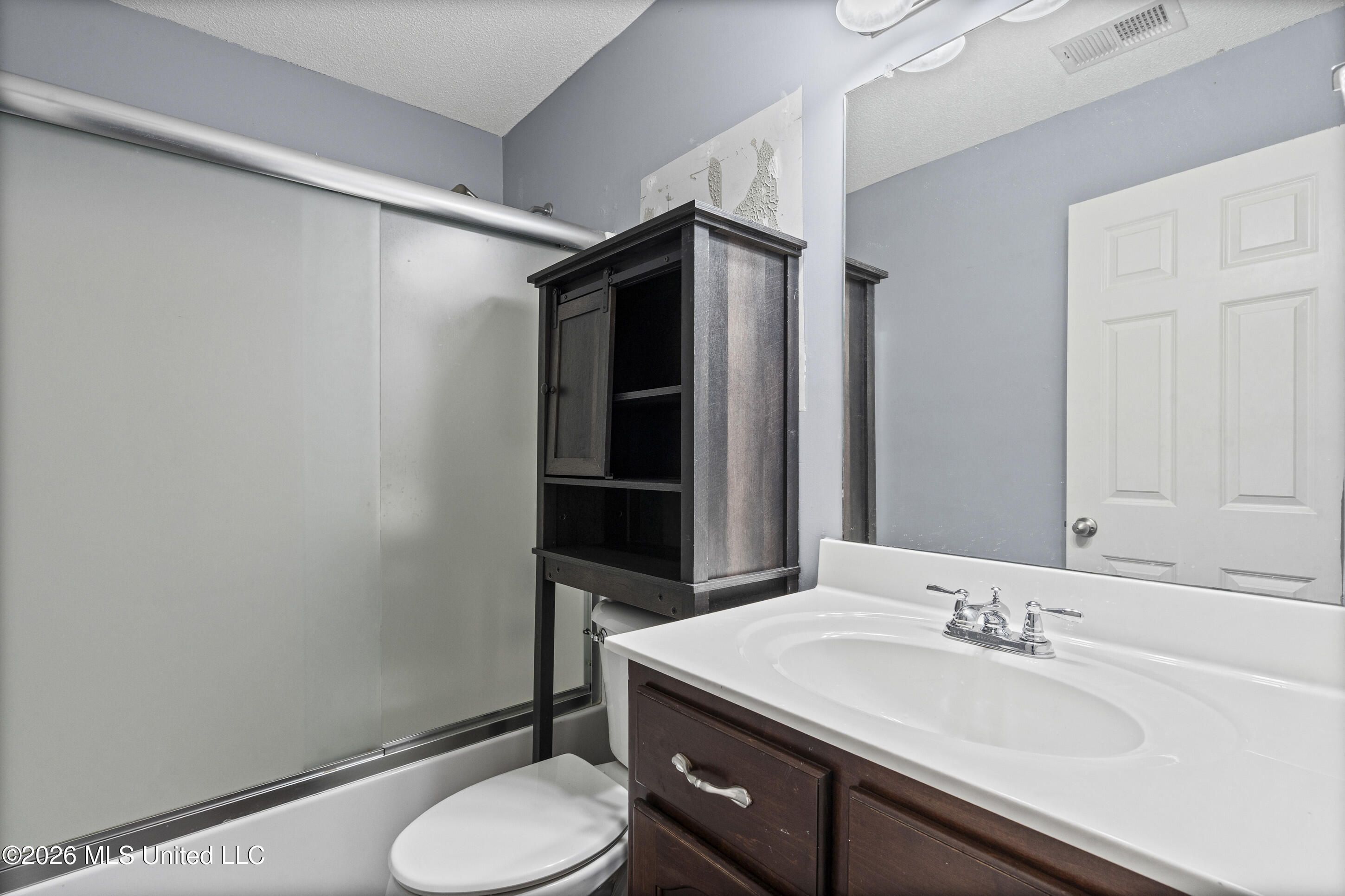10481 Rhapsody Cove Property Photo 13