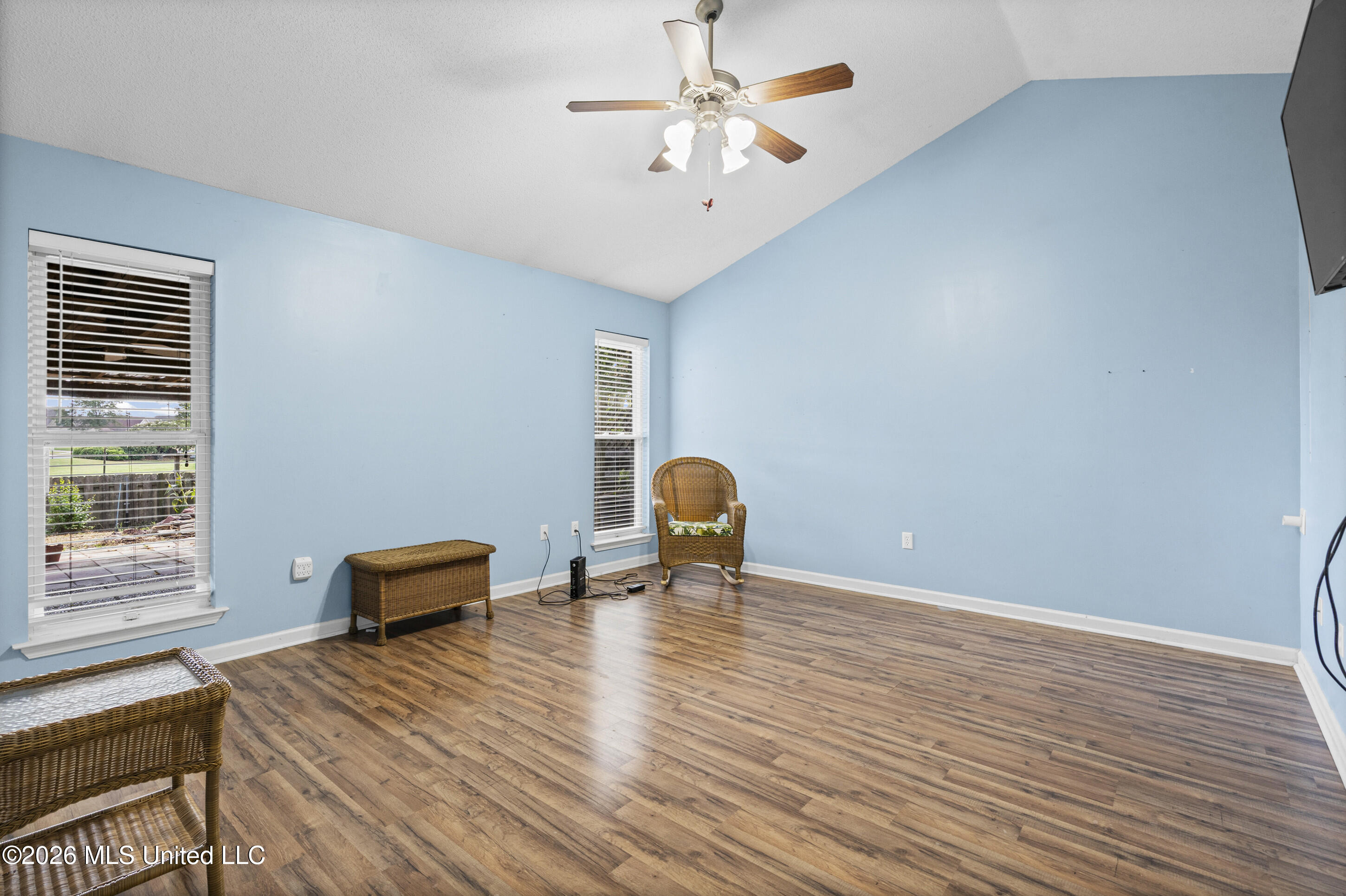 10481 Rhapsody Cove Property Photo 14