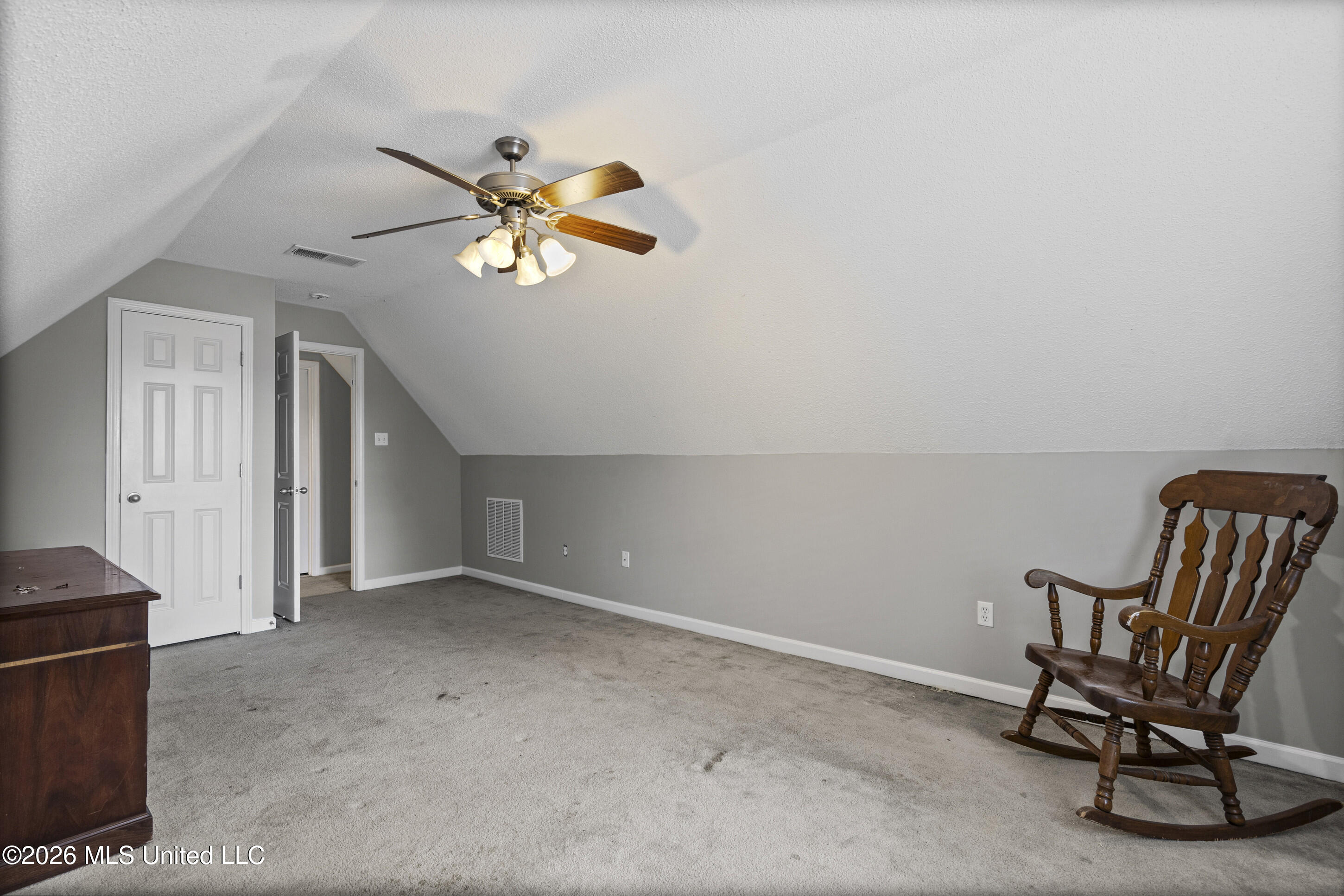 10481 Rhapsody Cove Property Photo 19