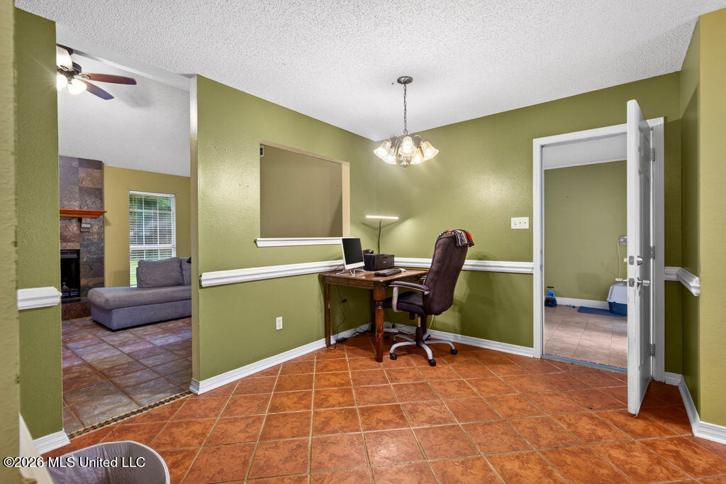 2625 Beachview Drive Property Photo 11
