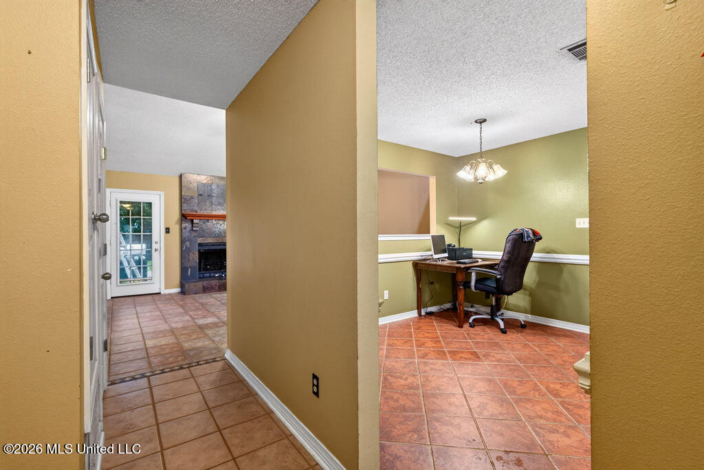 2625 Beachview Drive Property Photo 16