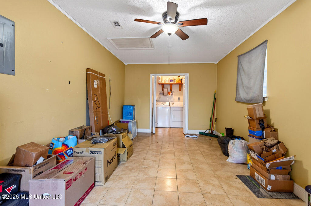 2625 Beachview Drive Property Photo 18
