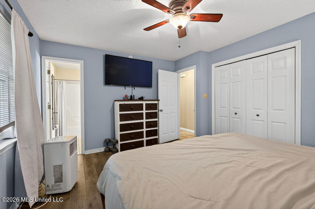 2625 Beachview Drive Property Photo 22
