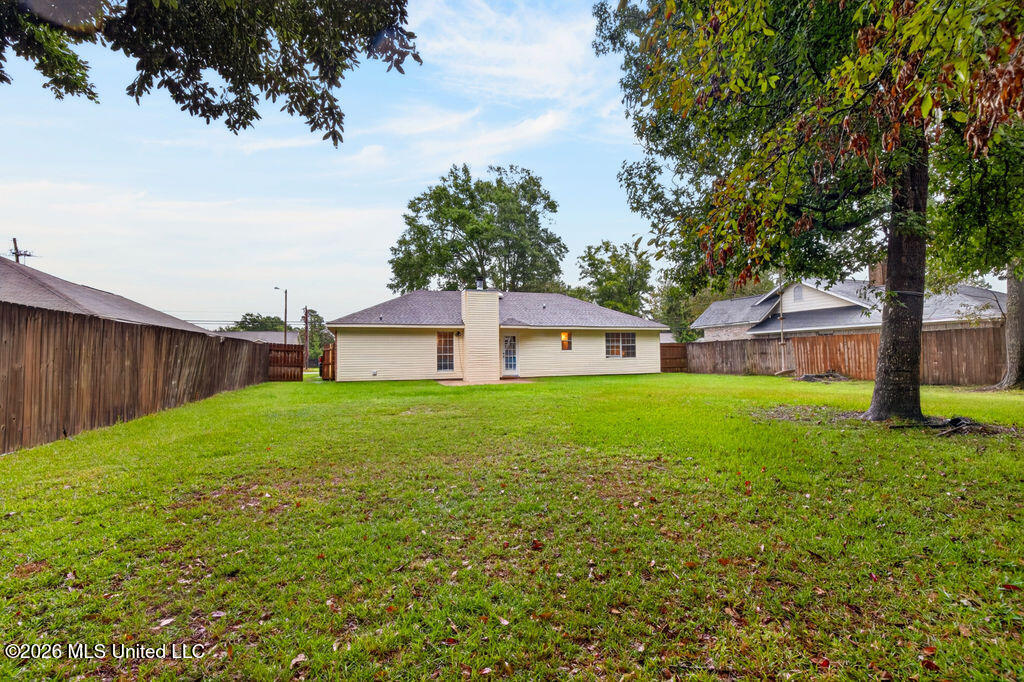 2625 Beachview Drive Property Photo 32
