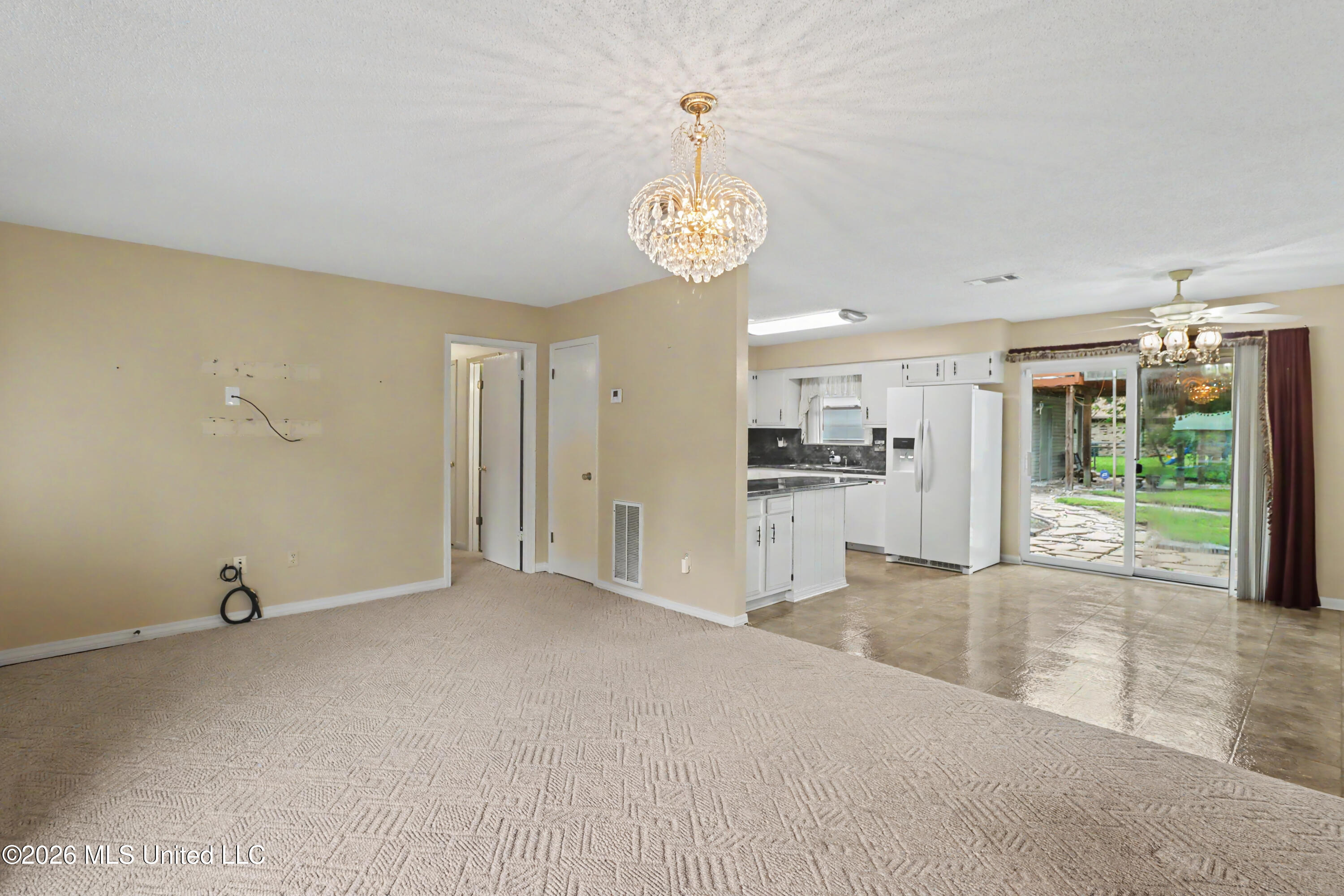 6604 Amherst Drive Property Photo 6