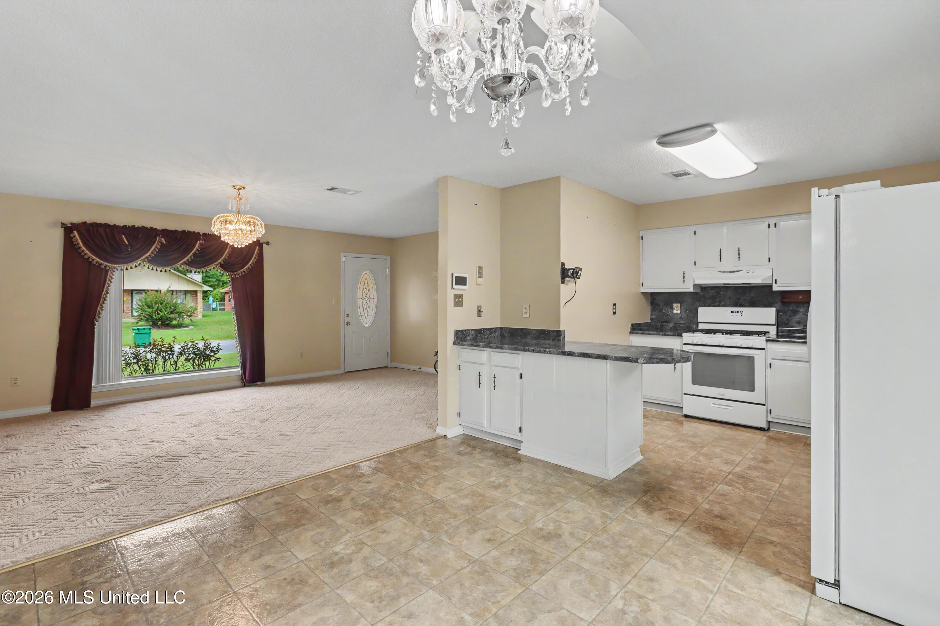 6604 Amherst Drive Property Photo 8