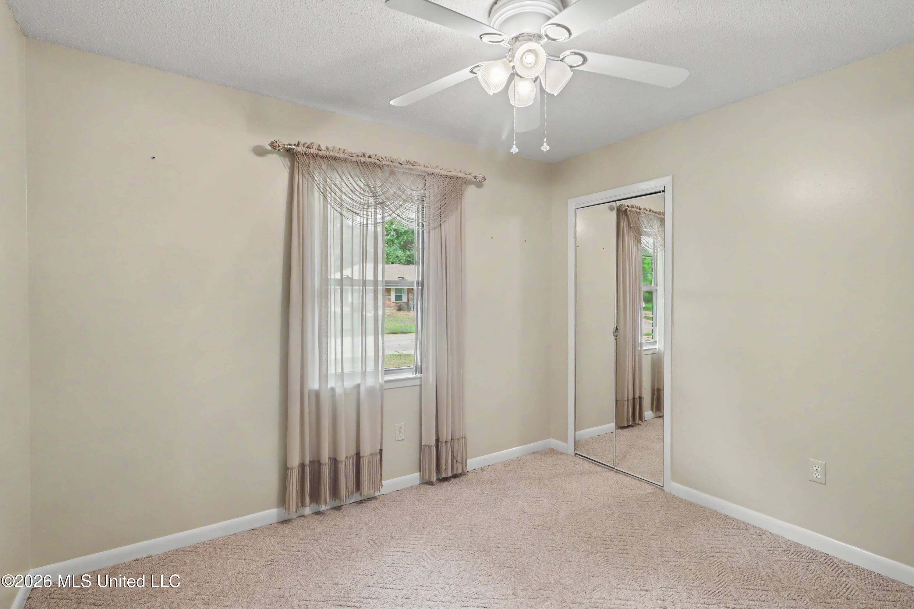 6604 Amherst Drive Property Photo 12