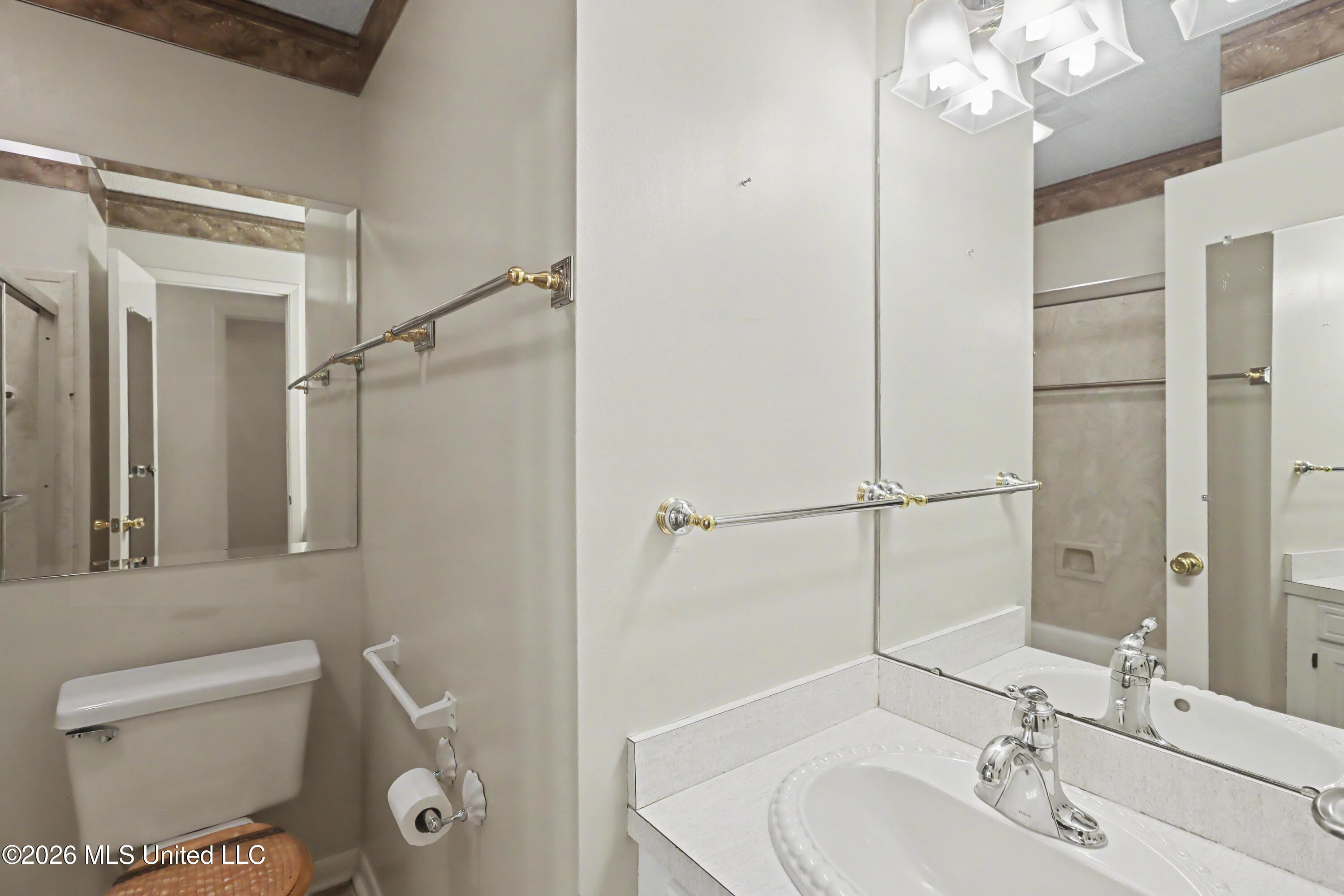 6604 Amherst Drive Property Photo 13