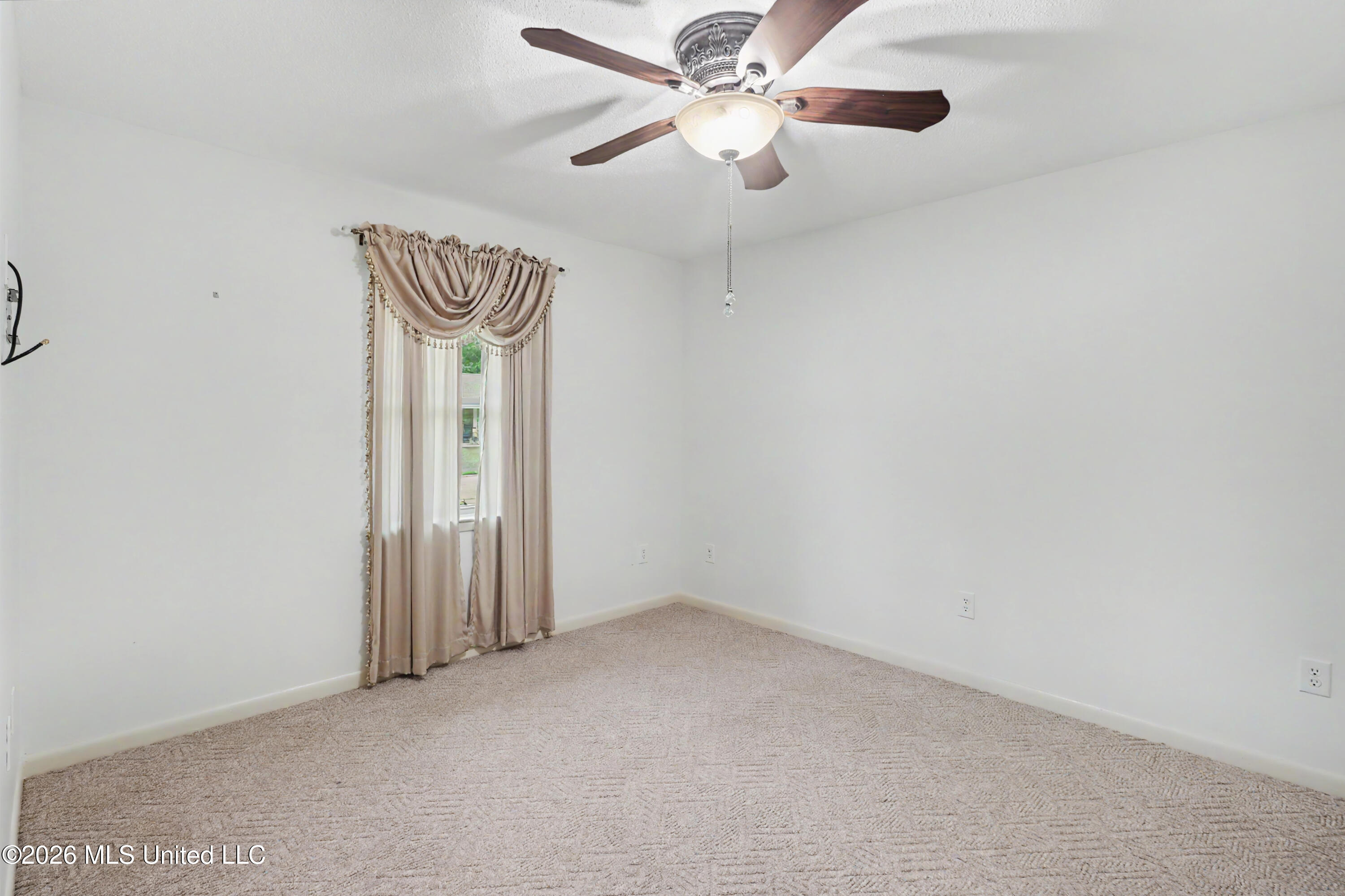 6604 Amherst Drive Property Photo 15