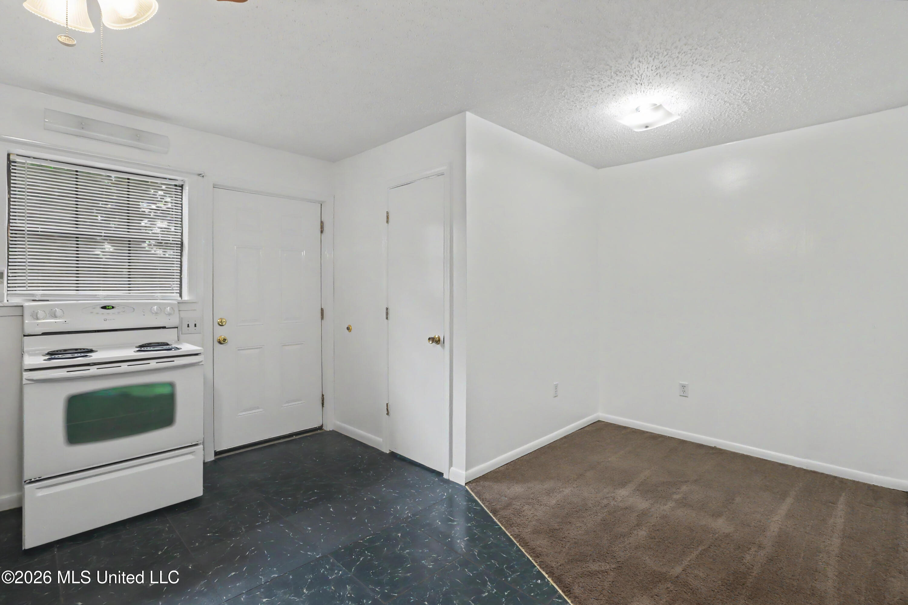 6604 Amherst Drive Property Photo 26