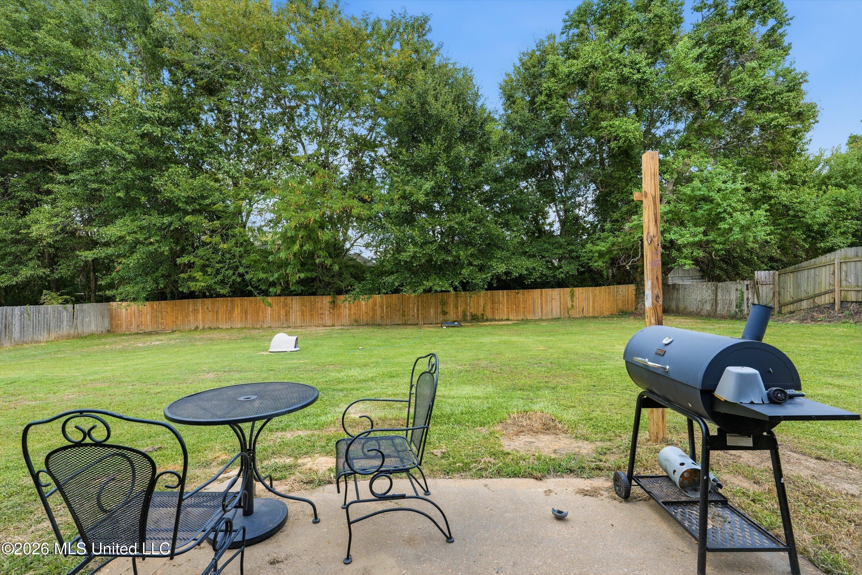 305 Rollingwood Avenue Property Photo 21