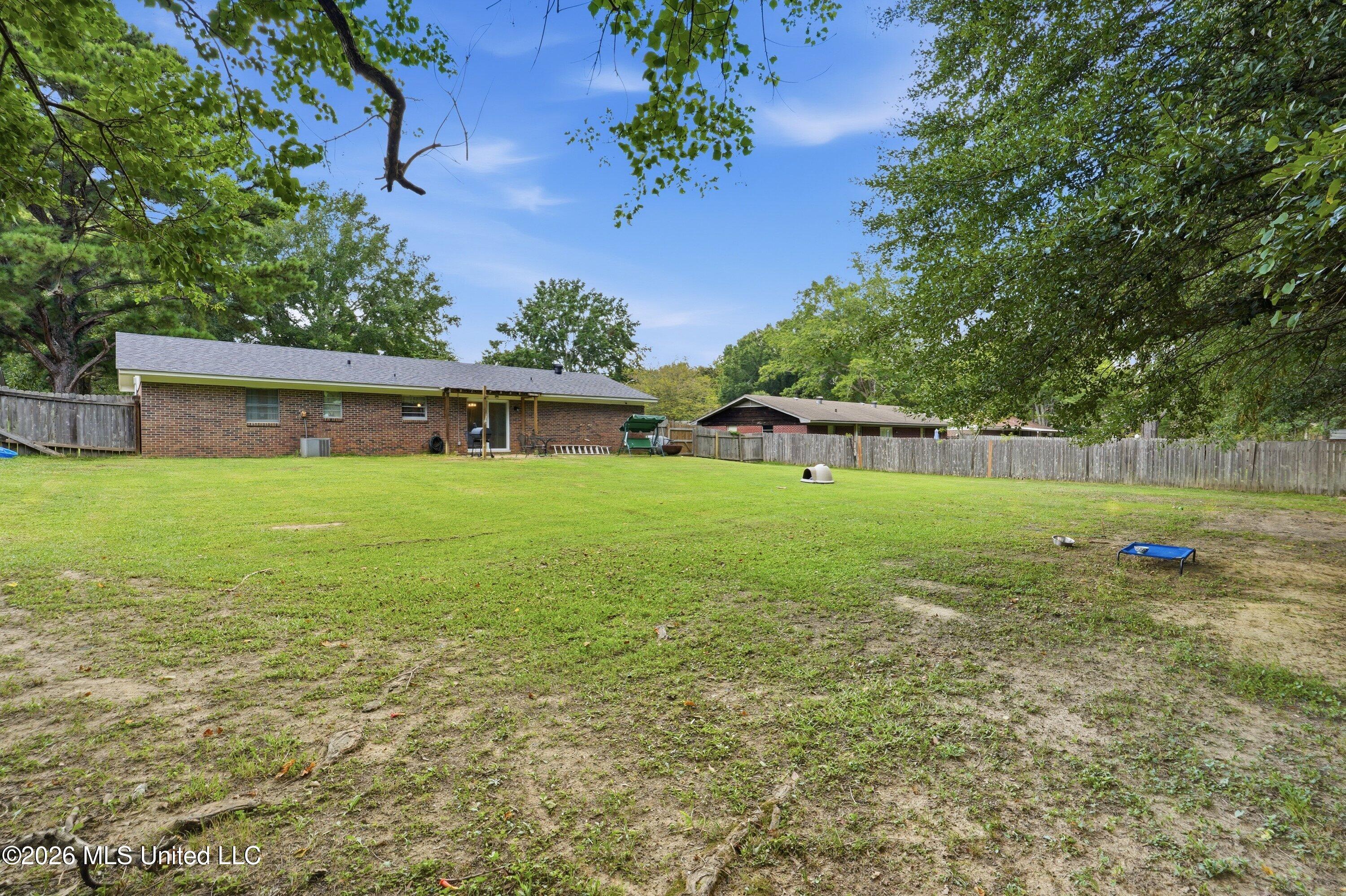 305 Rollingwood Avenue Property Photo 23