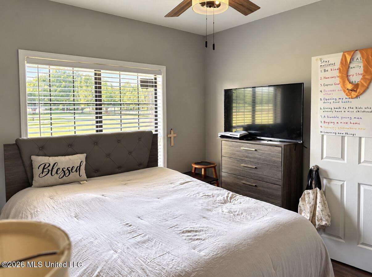 314 French Road Property Photo 10