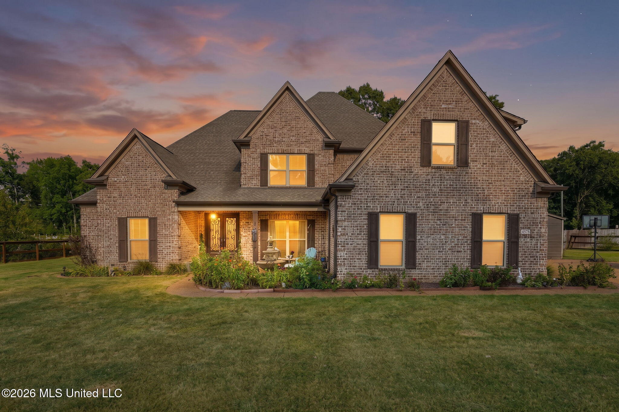 4578 Mccracken Road Property Photo 1