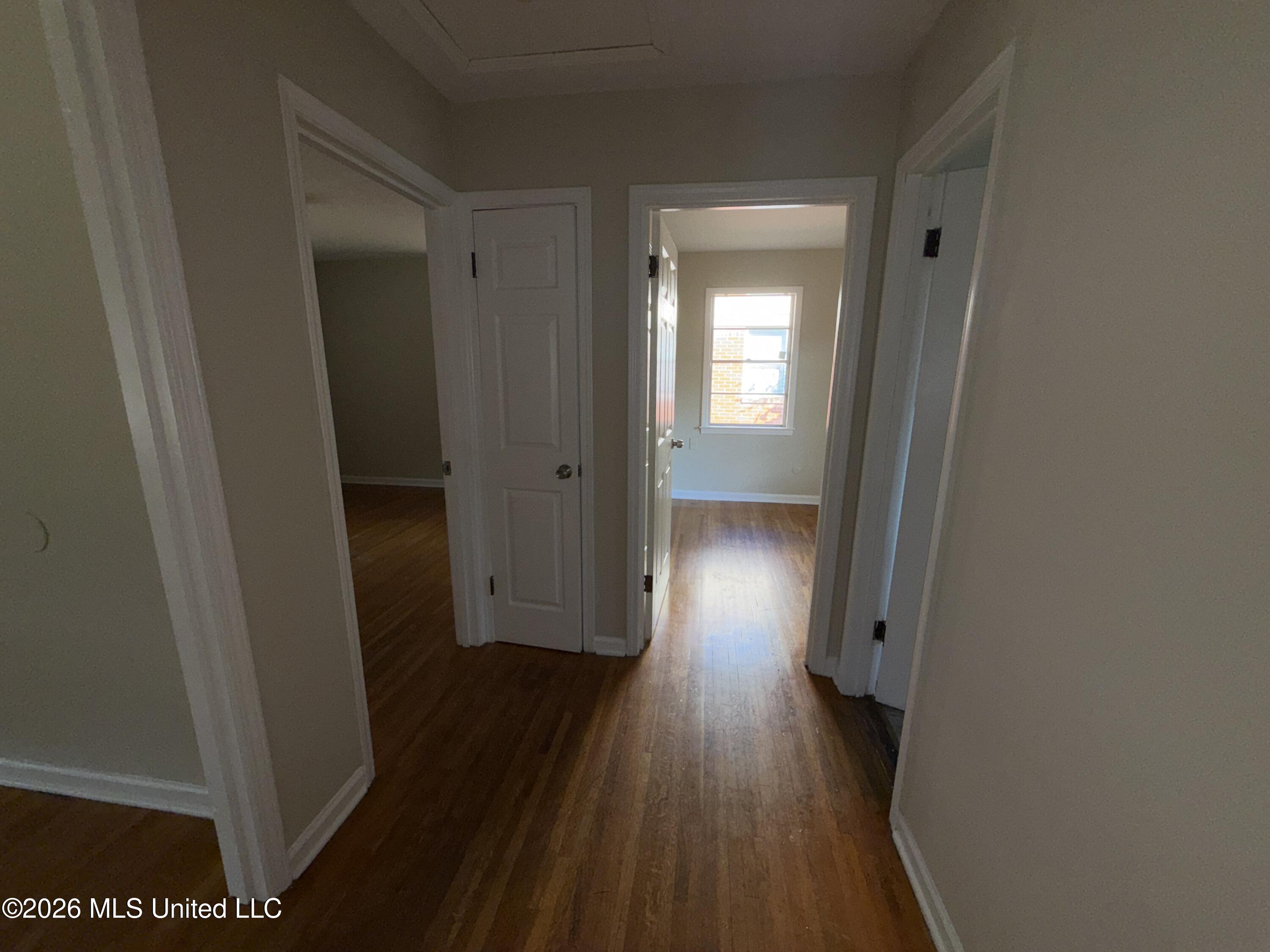 1455 Moss Point Drive Property Photo 7