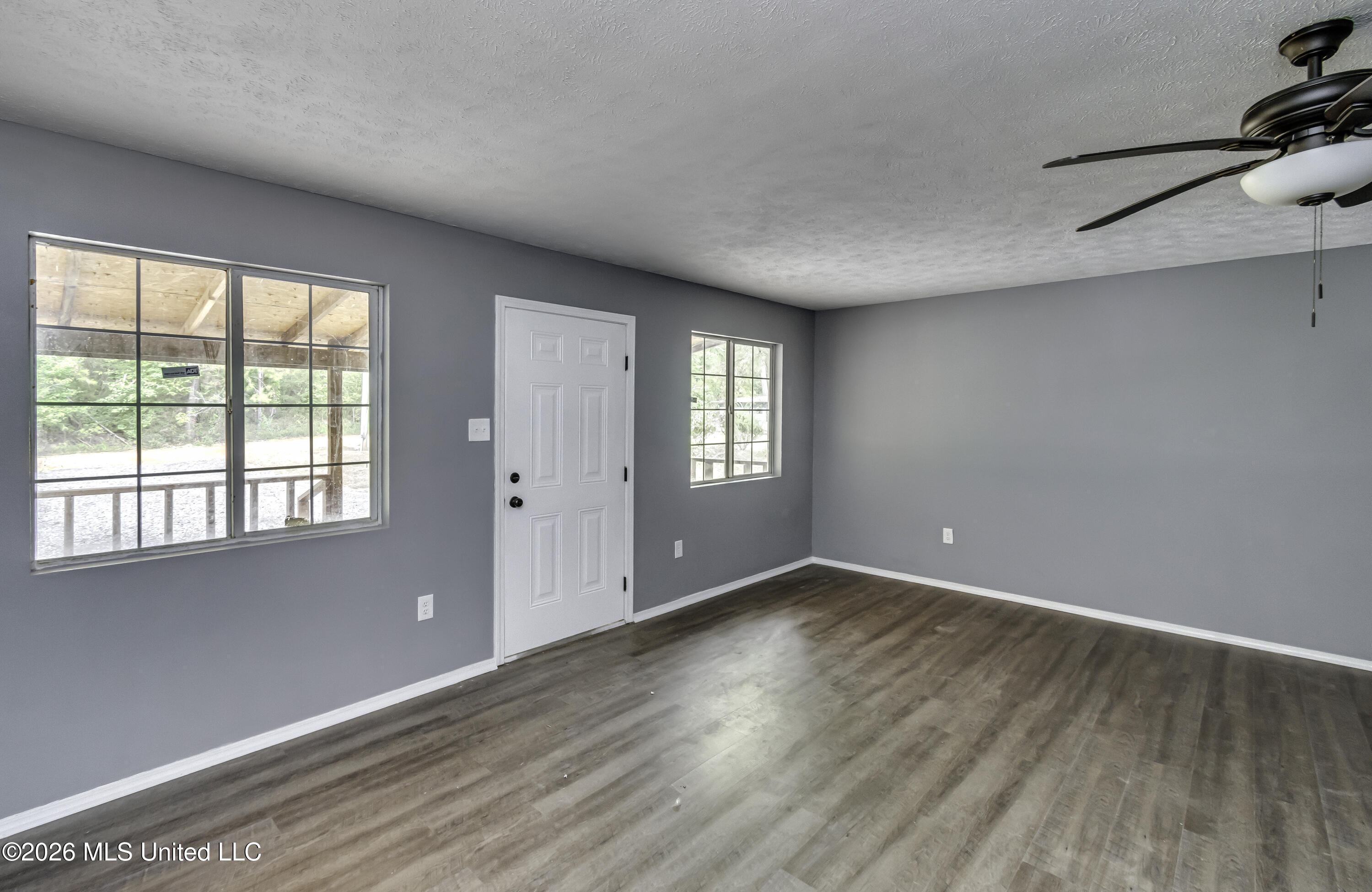 122 Hull Drive Property Photo 12