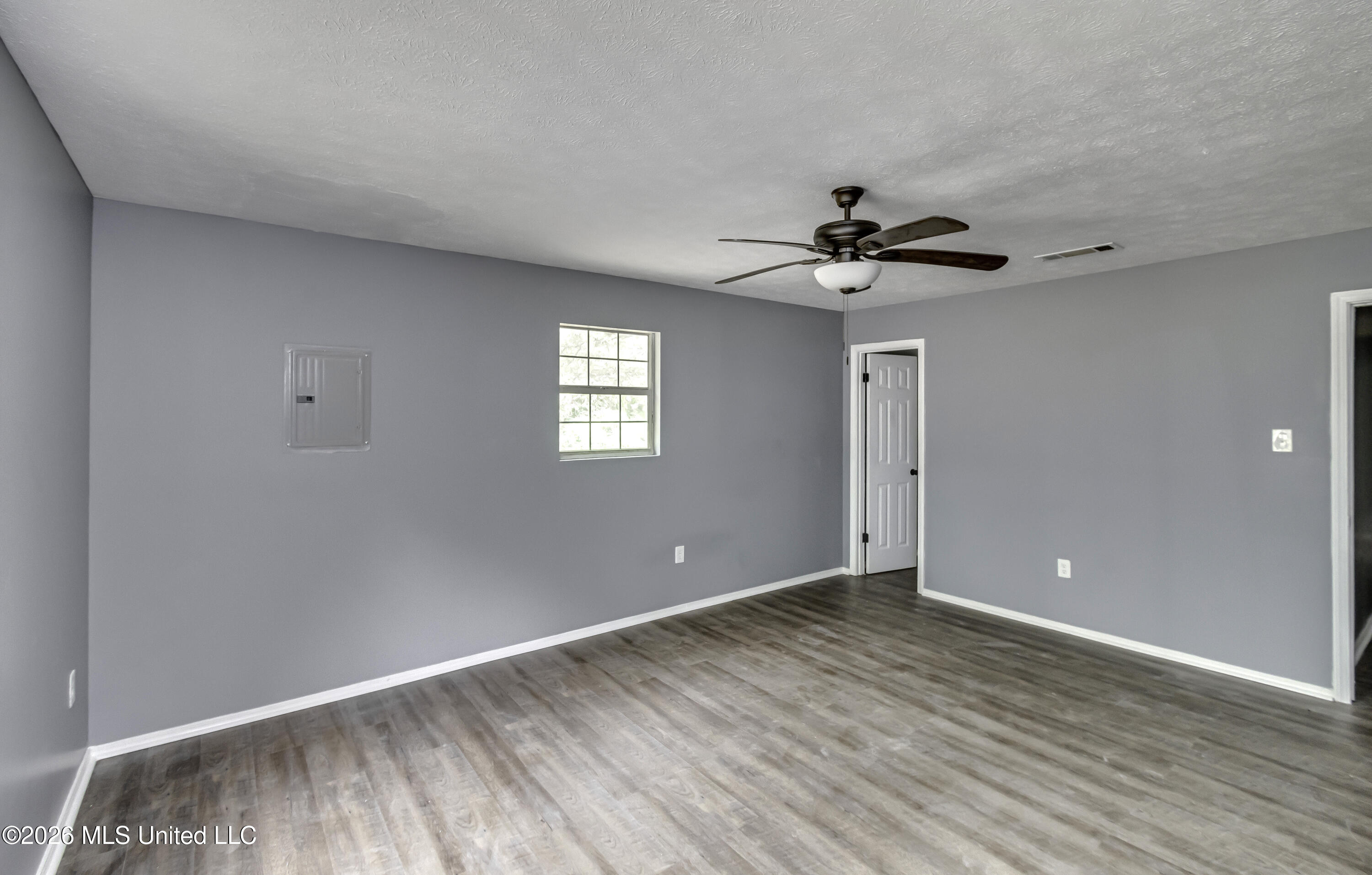 122 Hull Drive Property Photo 15