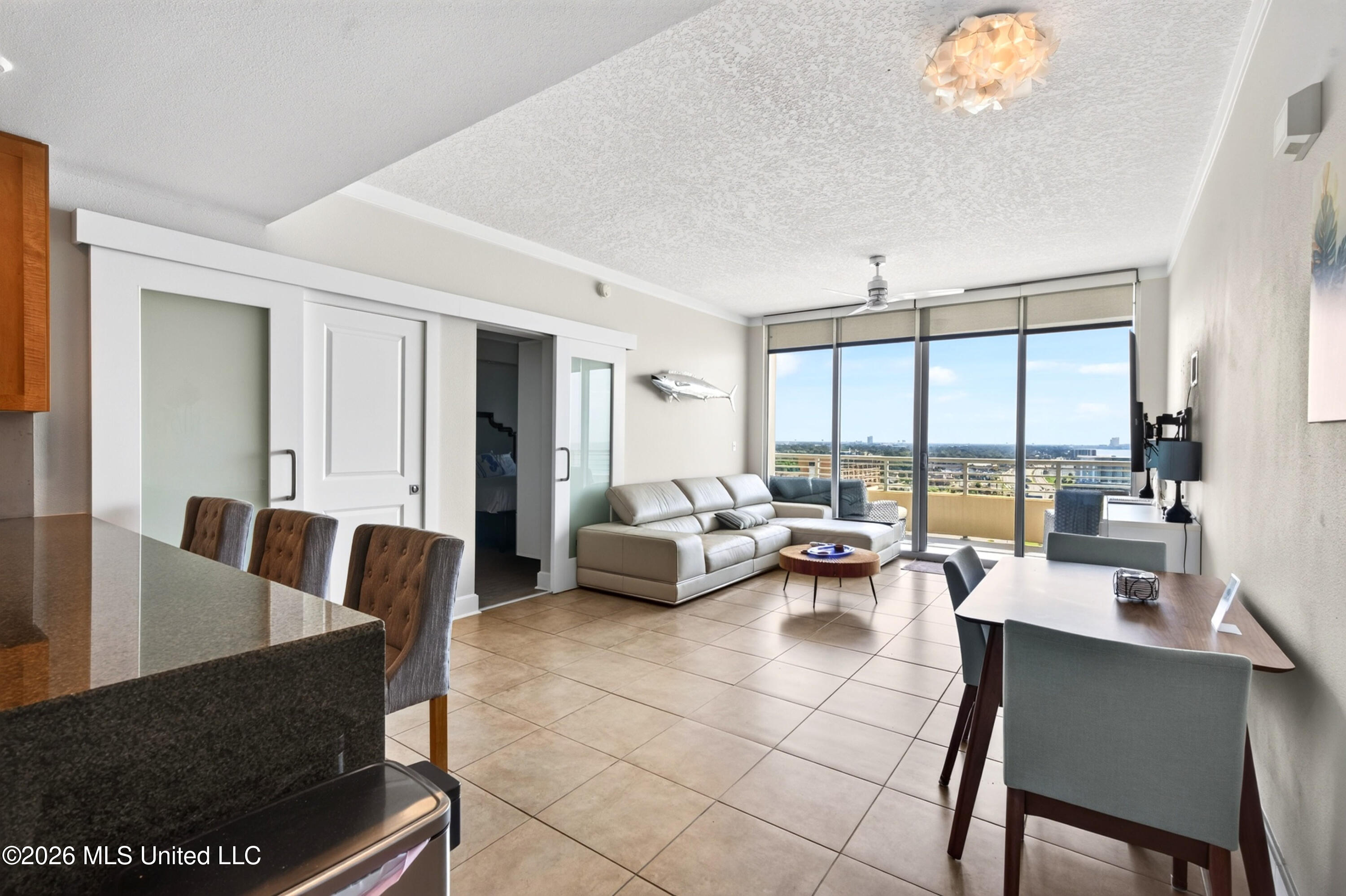 2060 Beach Boulevard Property Photo 26